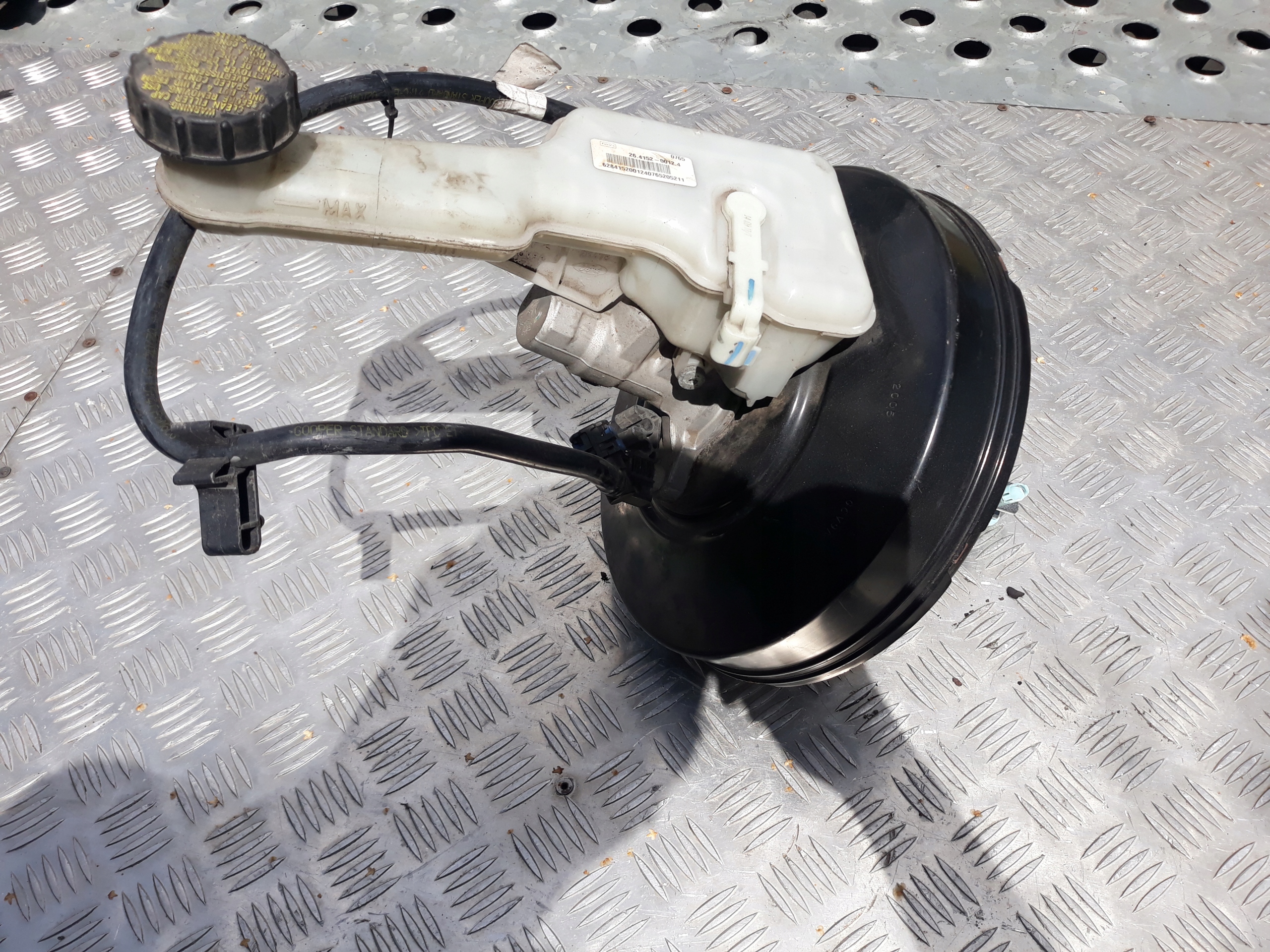 SERWO HAMULCA 2.0 EB DG9C-2B195-LB FORD FUSION USA