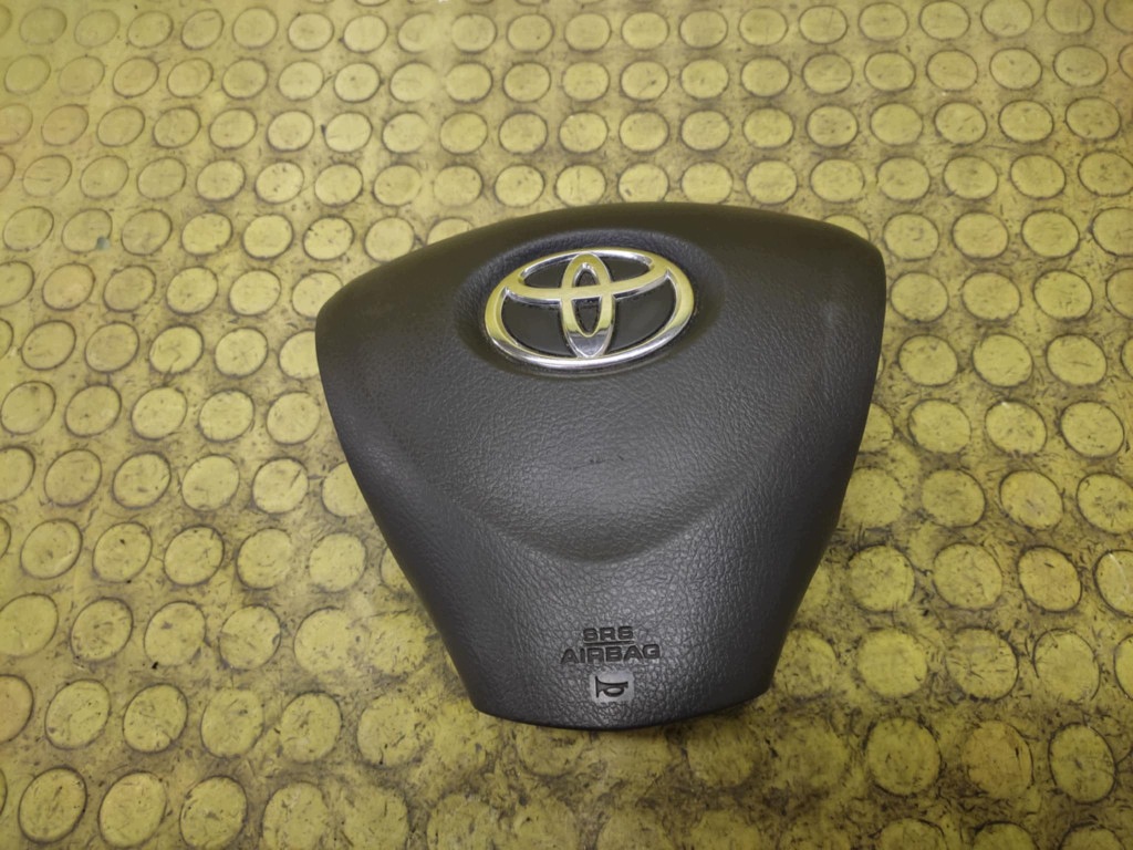 TOYOTA AURIS airbag řidičů