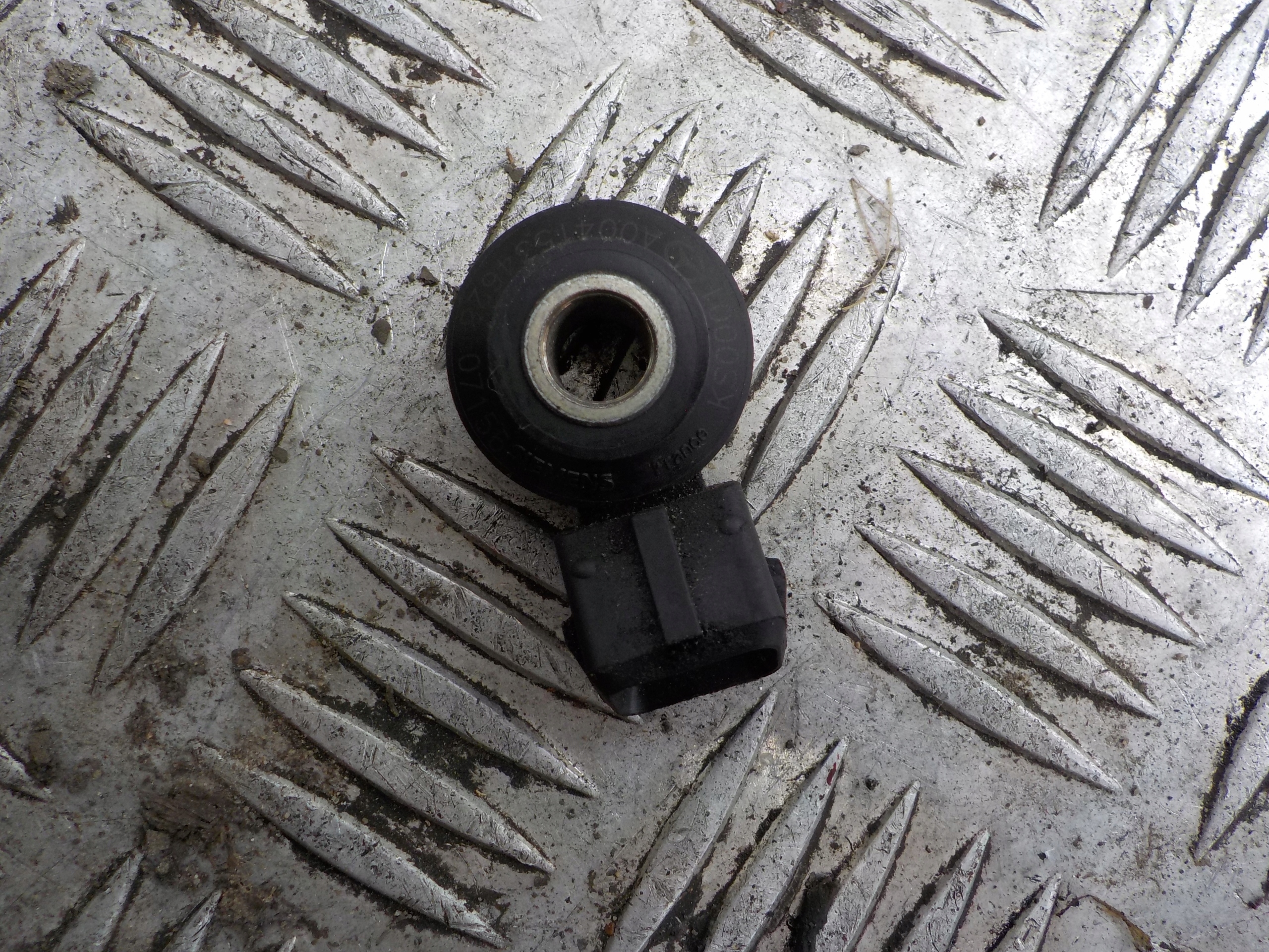 MERCEDES W211 1.8 2.0 Sensor STUKOWY 0041534628