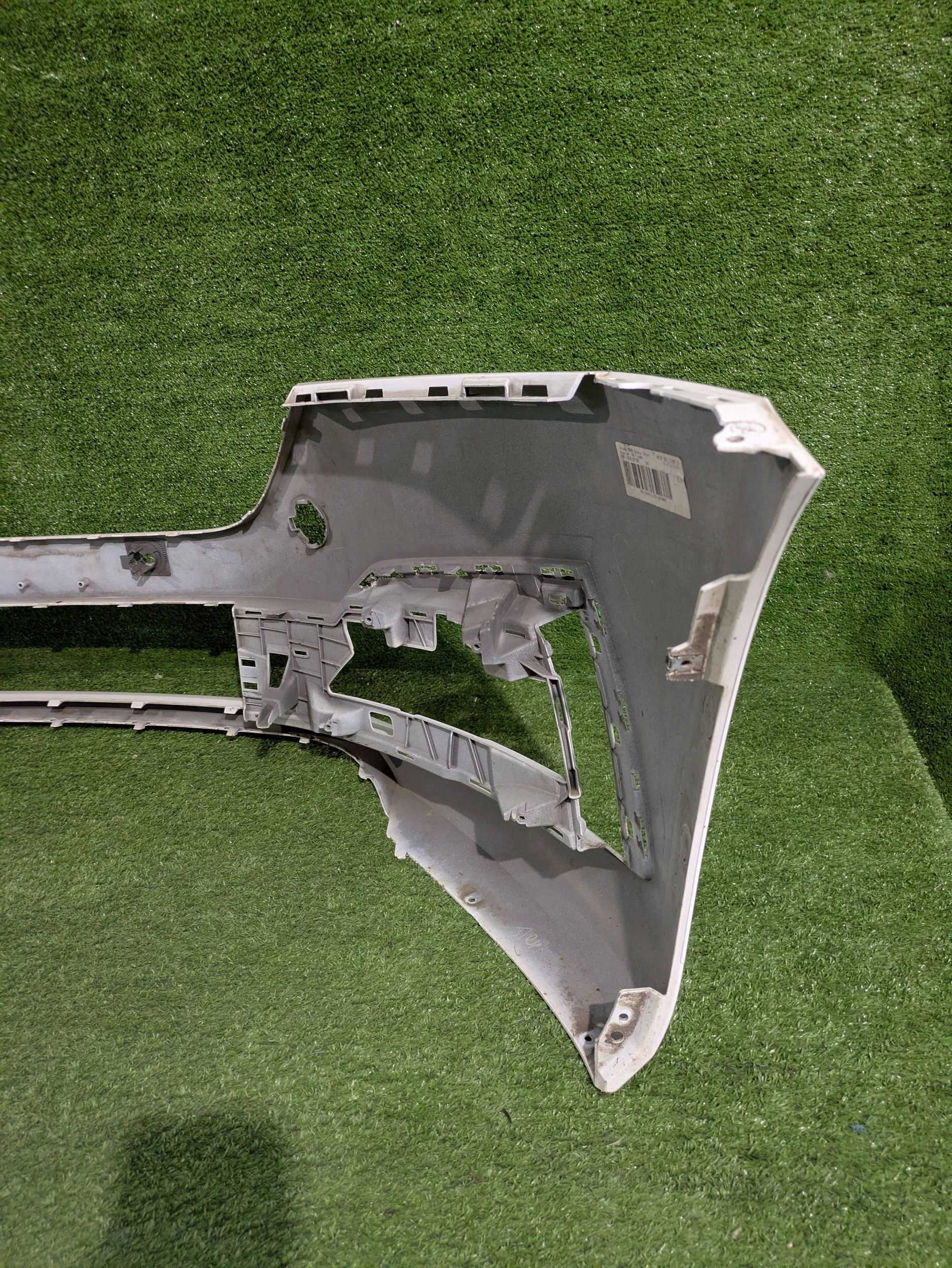 front bumper front SKODA OCTAVIA IV 20- NR.8570