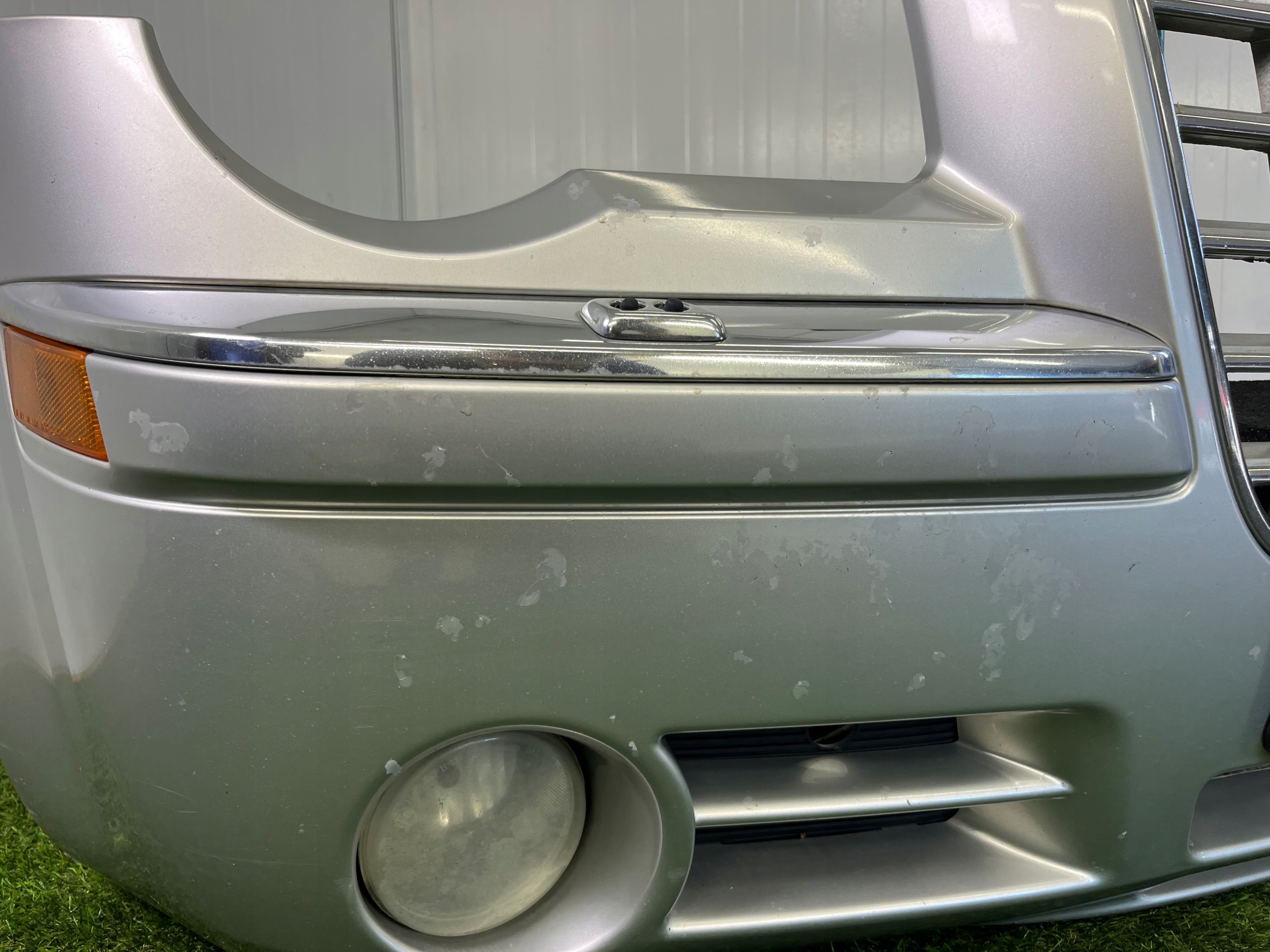 bumper front front CHRYSLER 300C 04806287