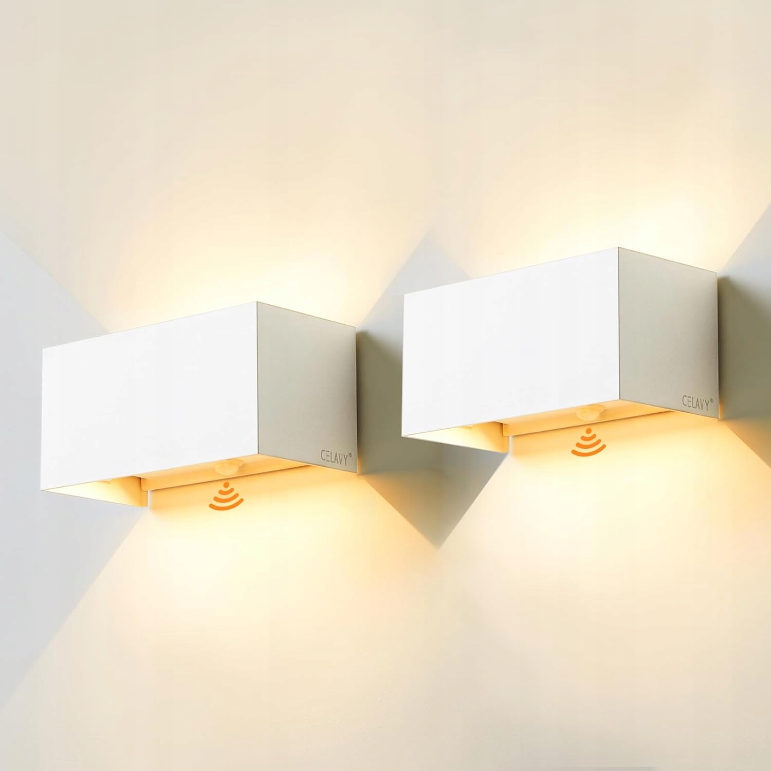 Vonkajšia Led lampa Celavy 2 ks s snímačom pohybu IP65 nástenná, biela
