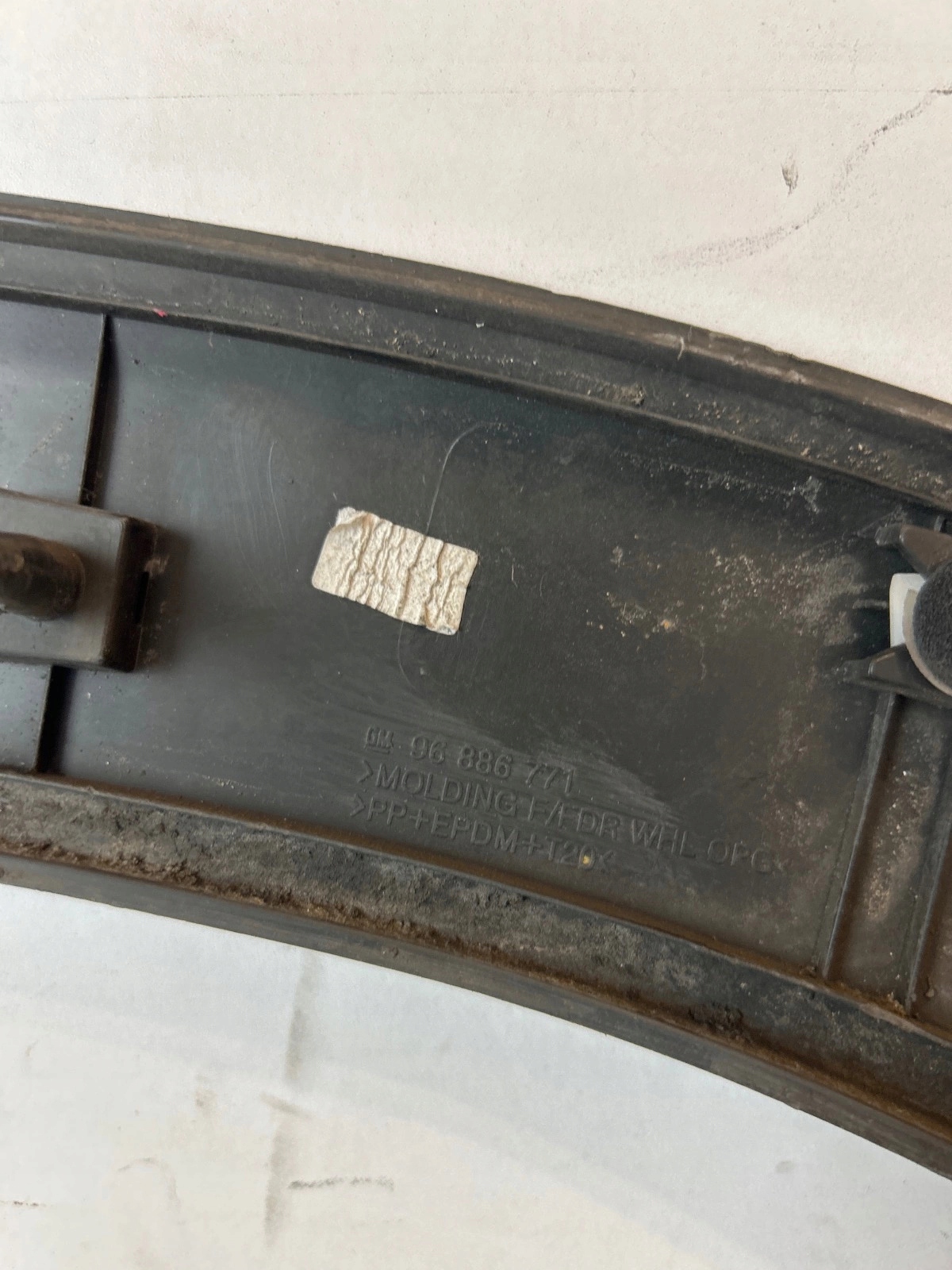 modanatura parafango Anteriore sinistra Chevrolet Orlando e