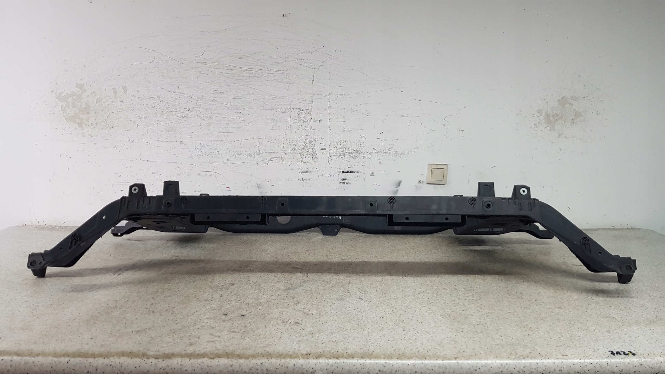 HYUNDAI TUCSON IV 4 support panel for radiators pillar 8191