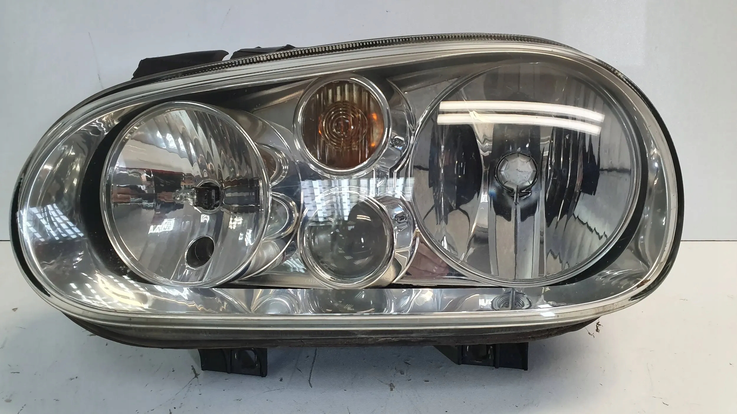 light front left 1J1941017C Vw Golf IV 97