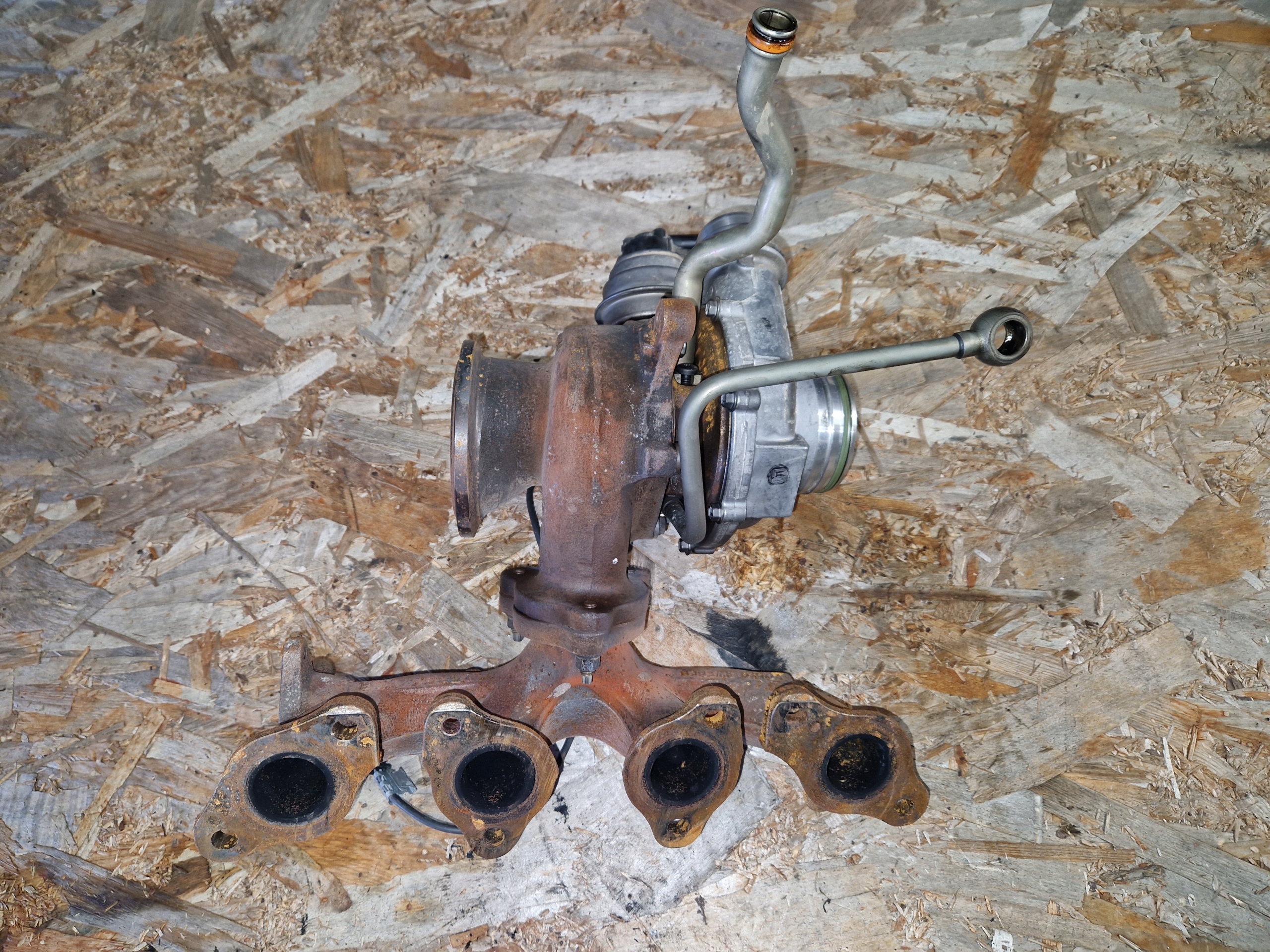 turbo VOLVO XC60 XC90 V90 2.0D 31492968
