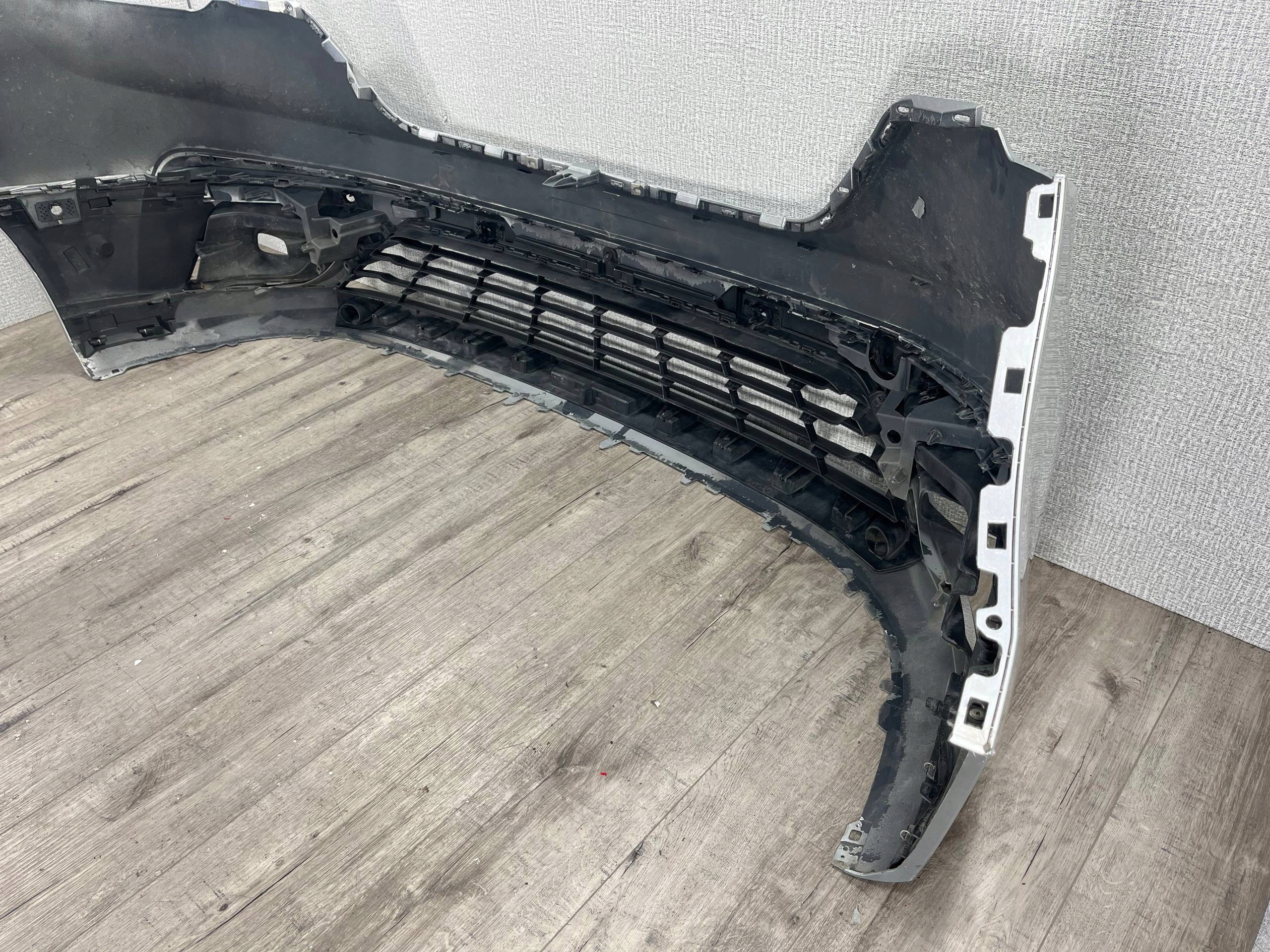 RENAULT TRAFIC III LIFT 2021 -> bumper front 620226941R