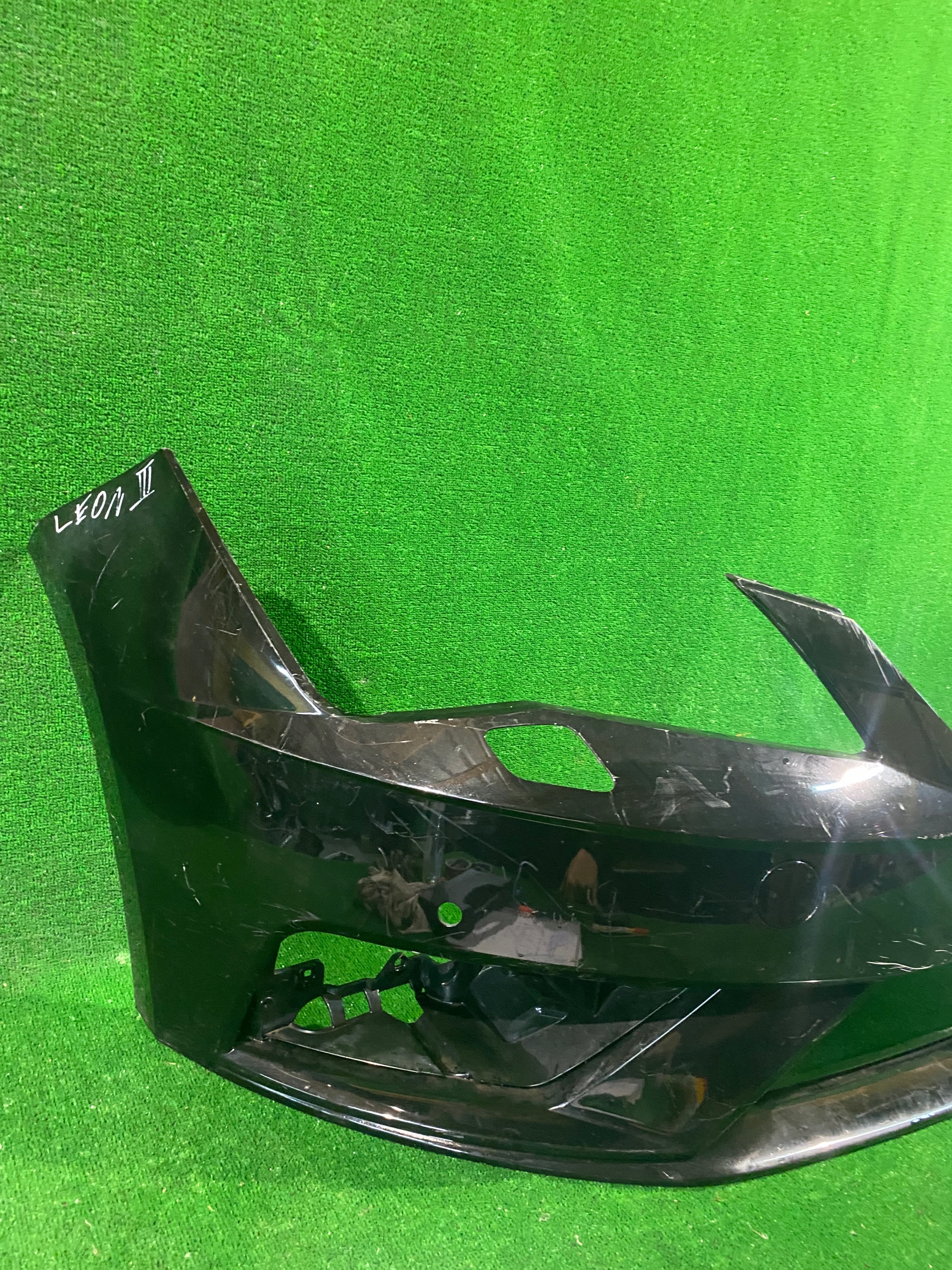 Frontstoßstange vorne SEAT LEON III LIFT