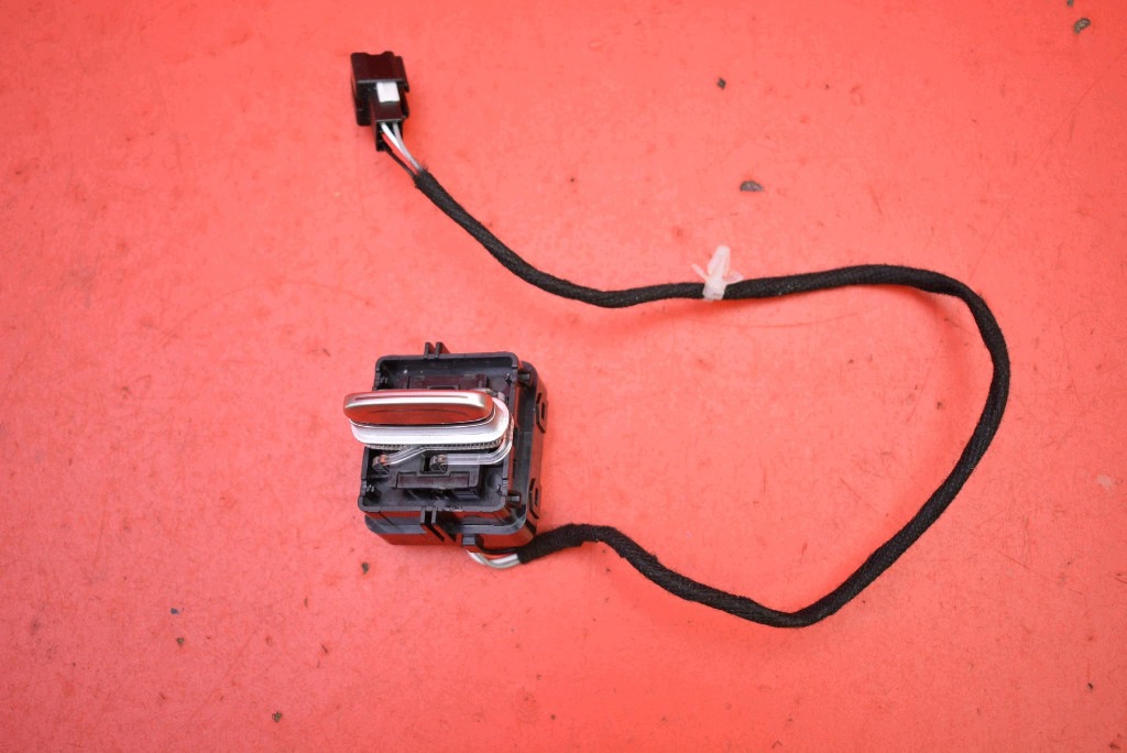 switch lifting windows right front 808001267AA JAECOO J7 23
