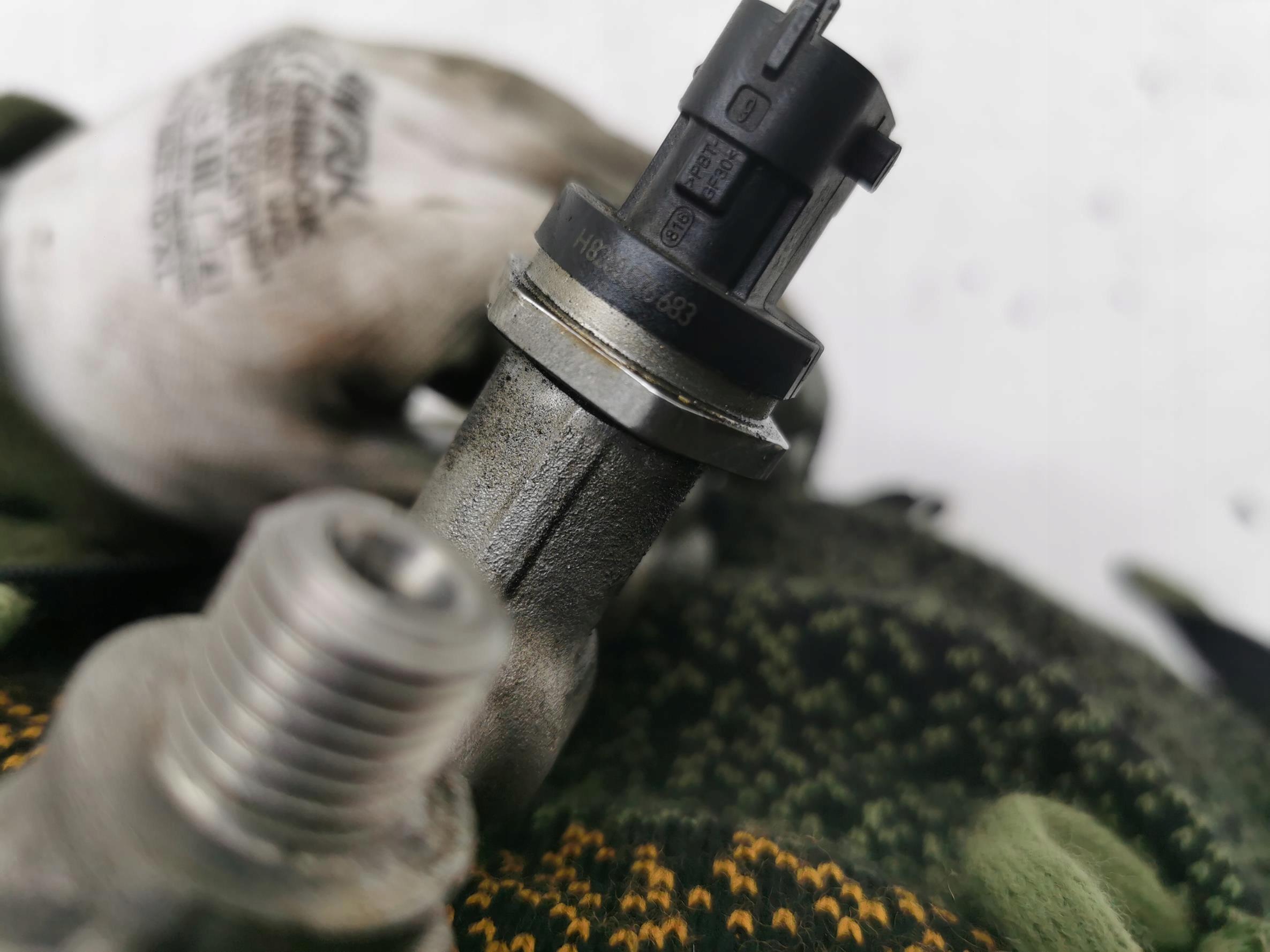 Rampe injection RENAULT SCENIC III 8200750048 1.9