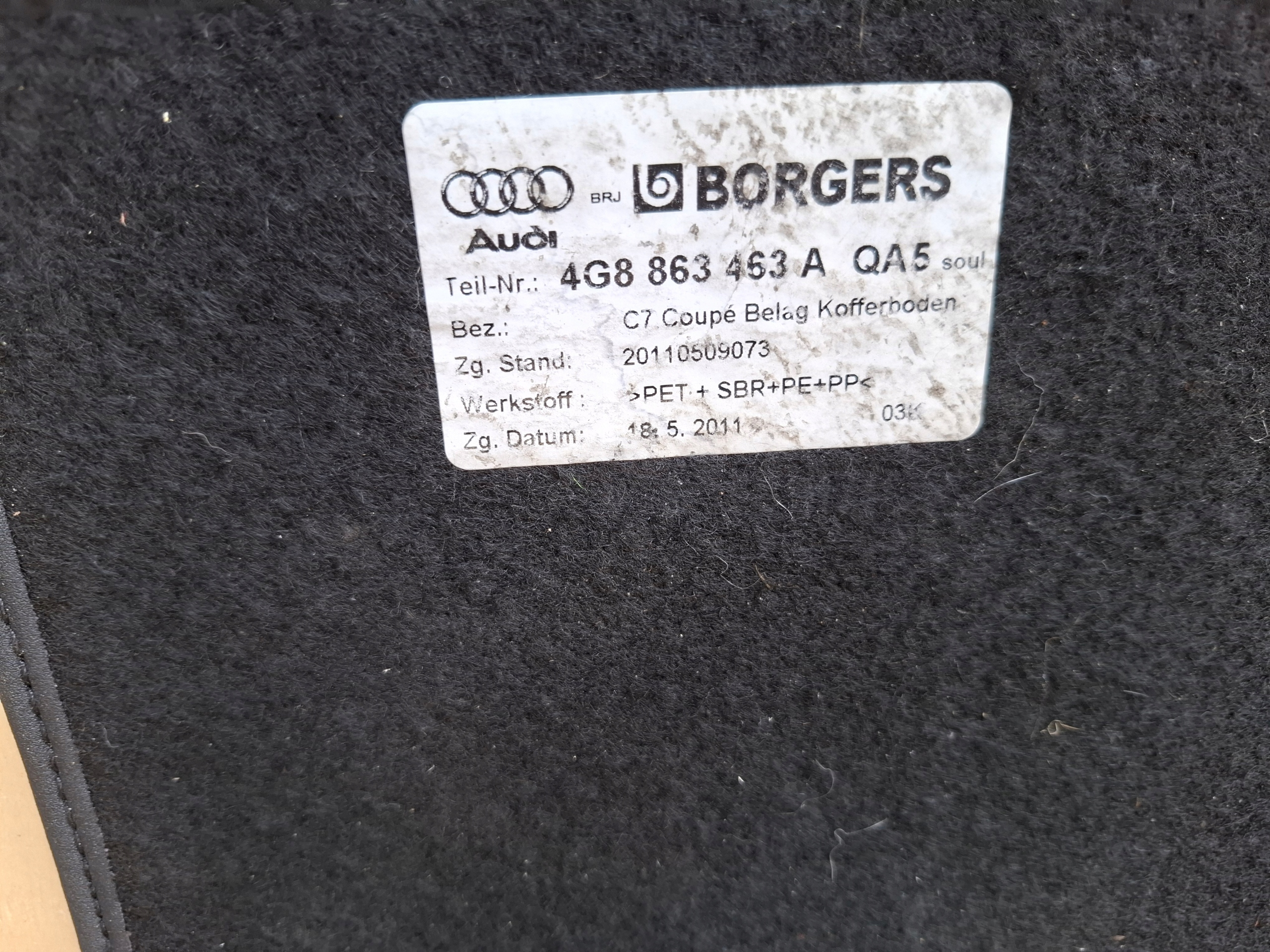 AUDI A7 4G floor mats boot 4G8863463A