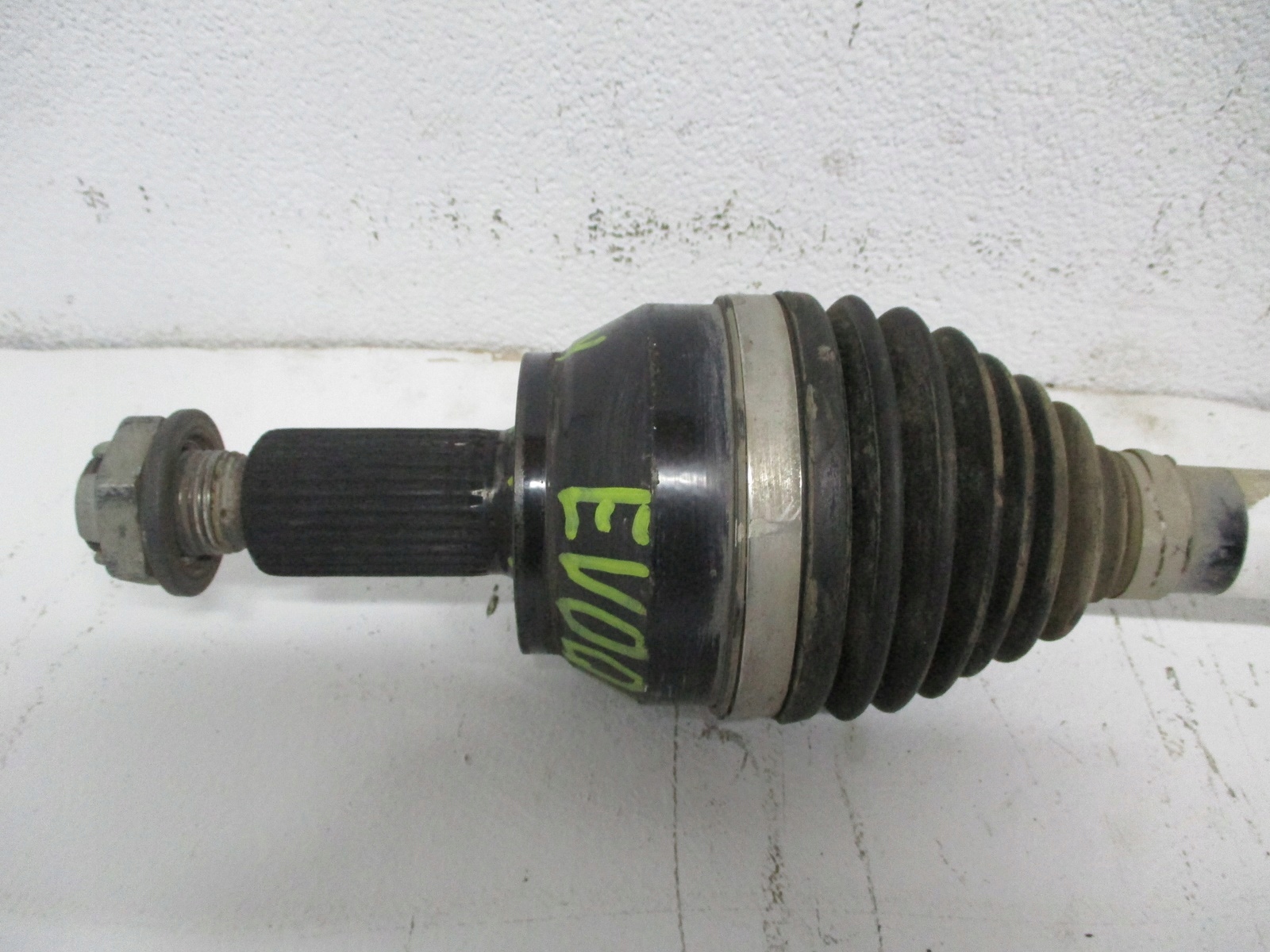 semi-axis right LAND ROVER DISCOVERY SPORT 2,0D K8D2-3B436-BA EVOQUE