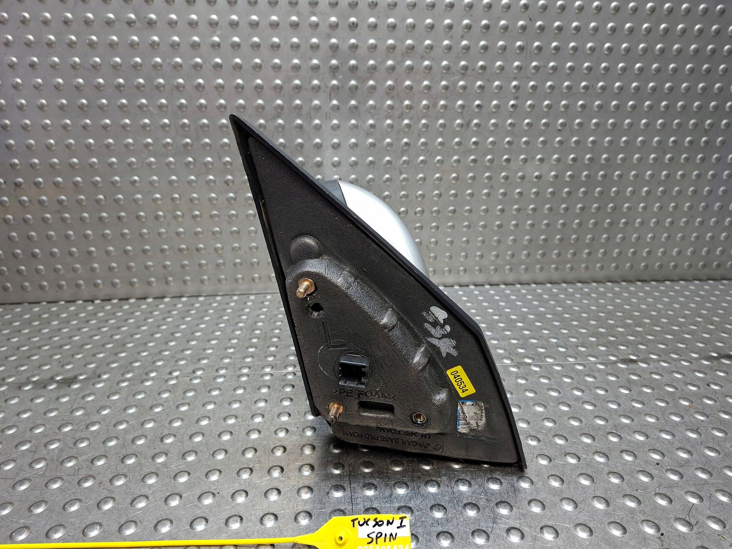 mirror left HYUNDAI TUCSON and 04-10 5 PIN EU