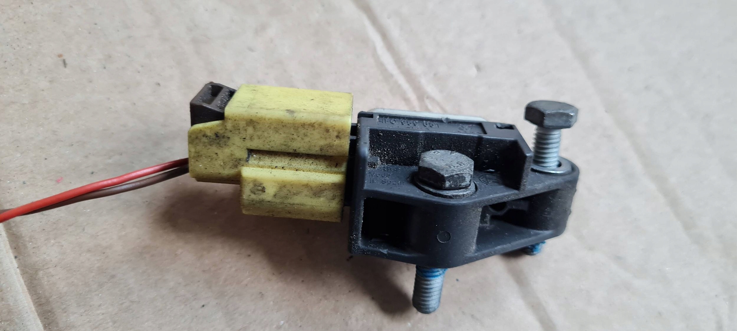 A6 C6 LIFT Capteur SENSOR de choc UDERZENIOWY Prise 4F0959651