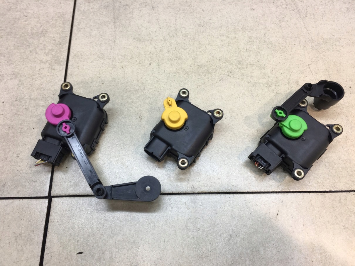 Micro moteur Bloc de chauffage complet TOLEDO II 0132801117 0132801122