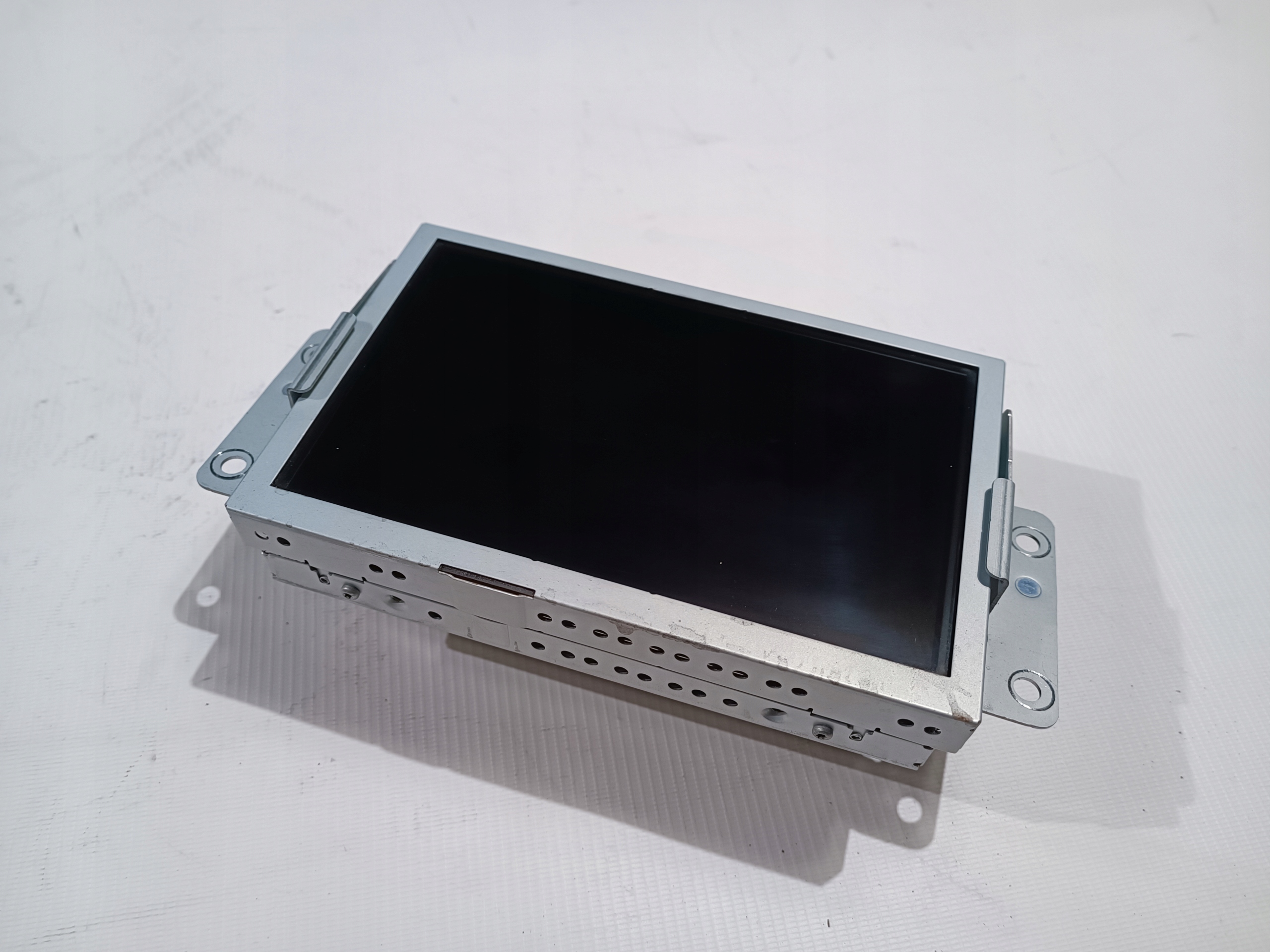 Ford FLEX SYNC 2 radio navigation display 2011
