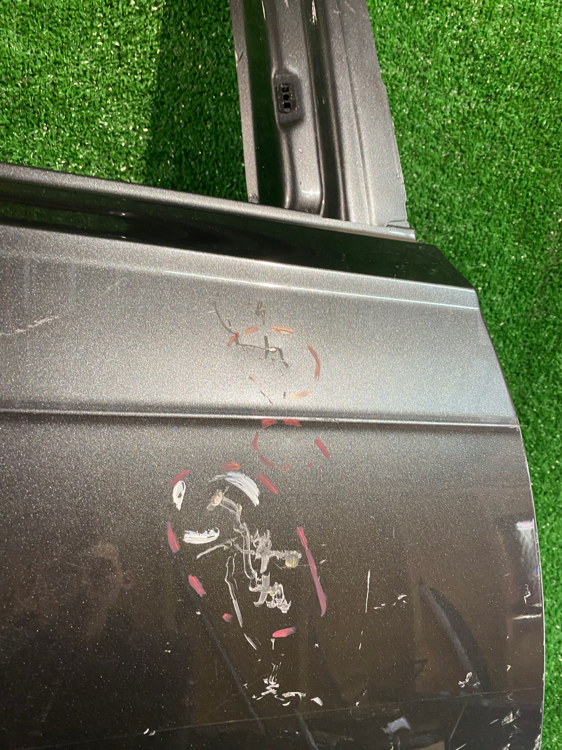 door right rear. AUDI Q7 4M0