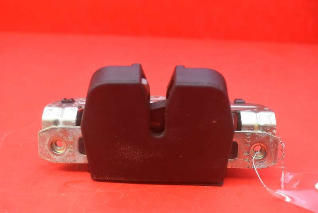 lock bonnet rear part boot 13117285 OPEL ASTRA 3 III H 5D HB 04-07