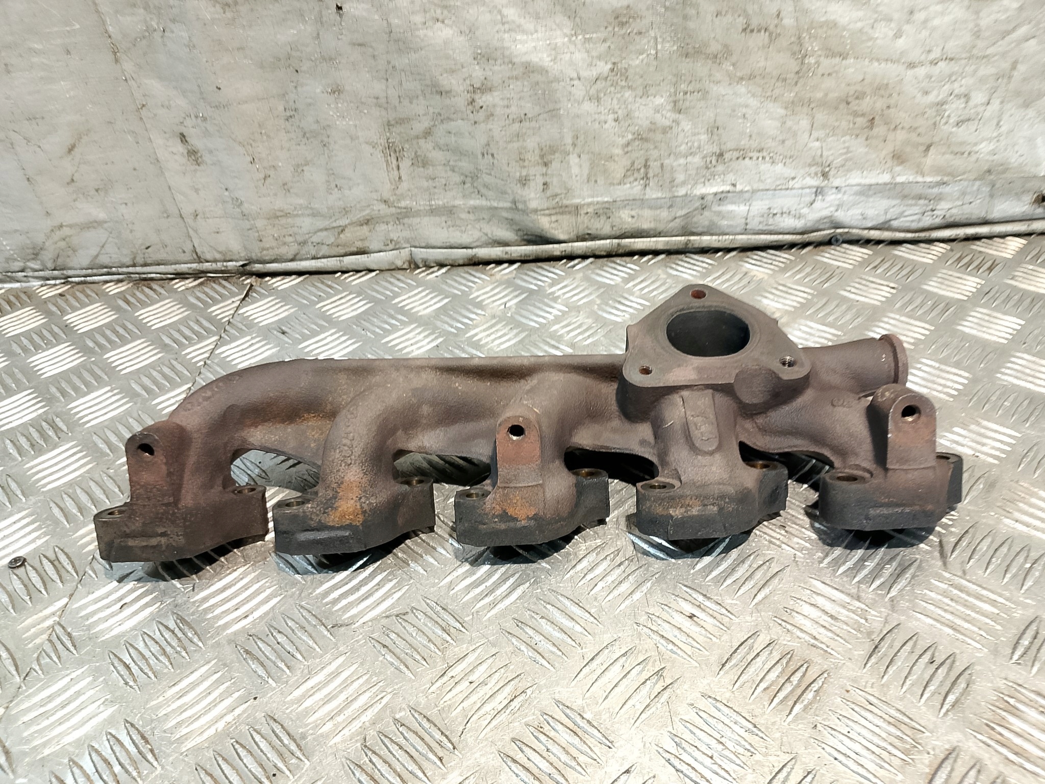 ispušna grana VOLVO S60 i 1 2.4 B 30637797