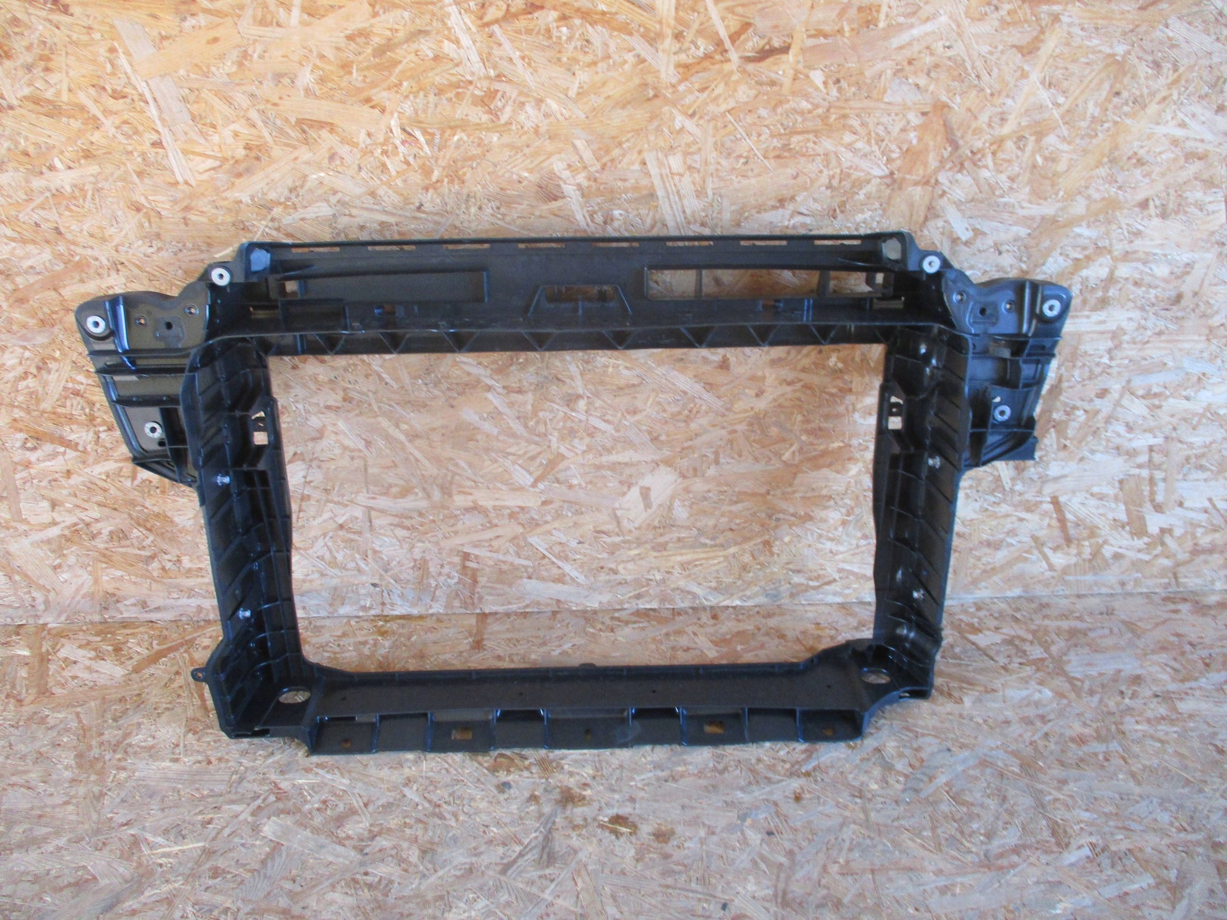 front body wall front AUDI Q3 83H805594