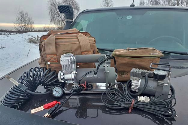 PRZENOŚNY KOMPRESOR SAMOCHODOWY BERKUT R17 12V EAN (GTIN) 5905311723028