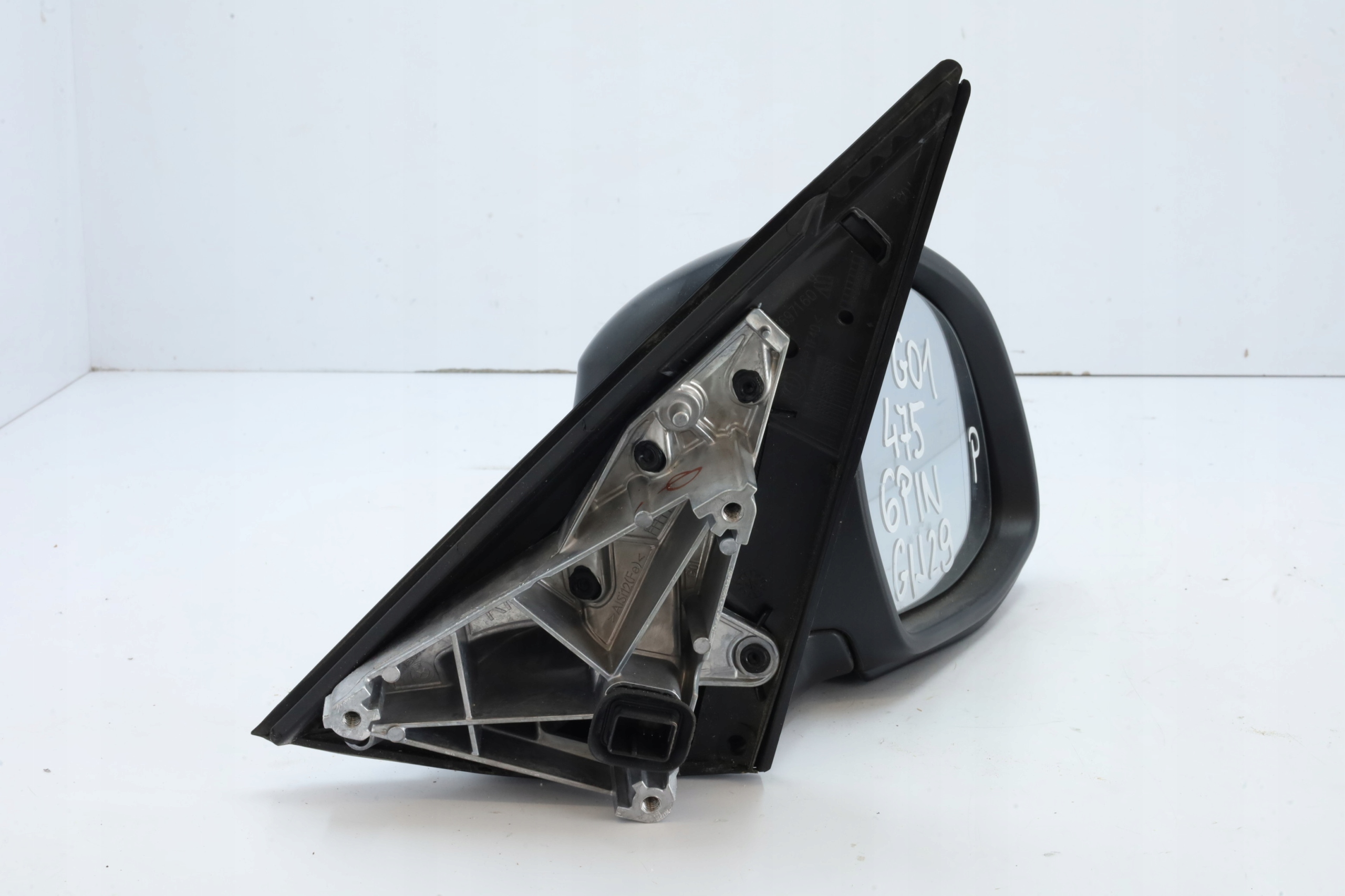 LUSTERKO ZEWNĘTRZNE PRAWE BMW X3 G01 6PIN 475 Typ samochodu Samochody osobowe