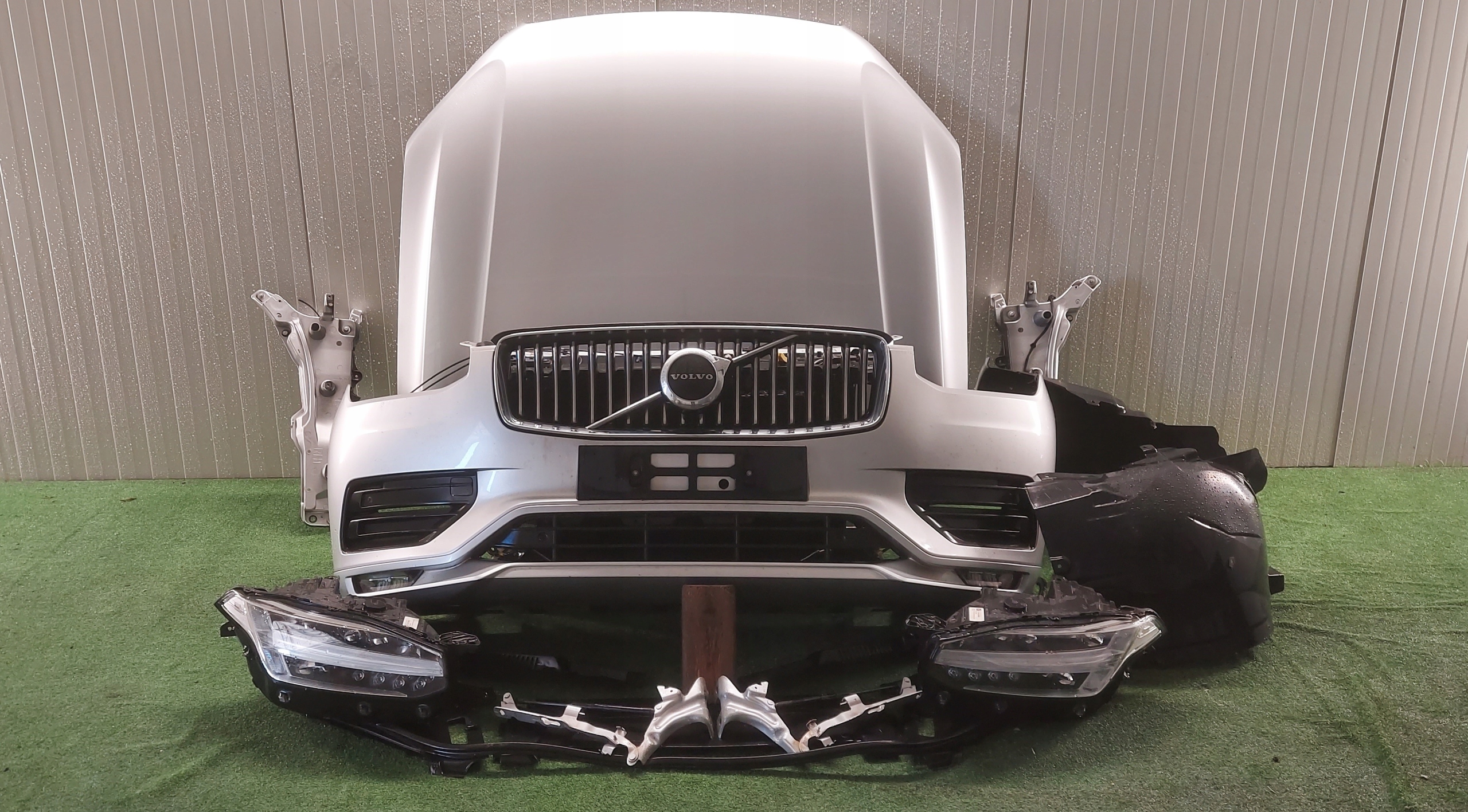 bumper front complete VOLVO XC90 LIFT 19-23 LAK: 711