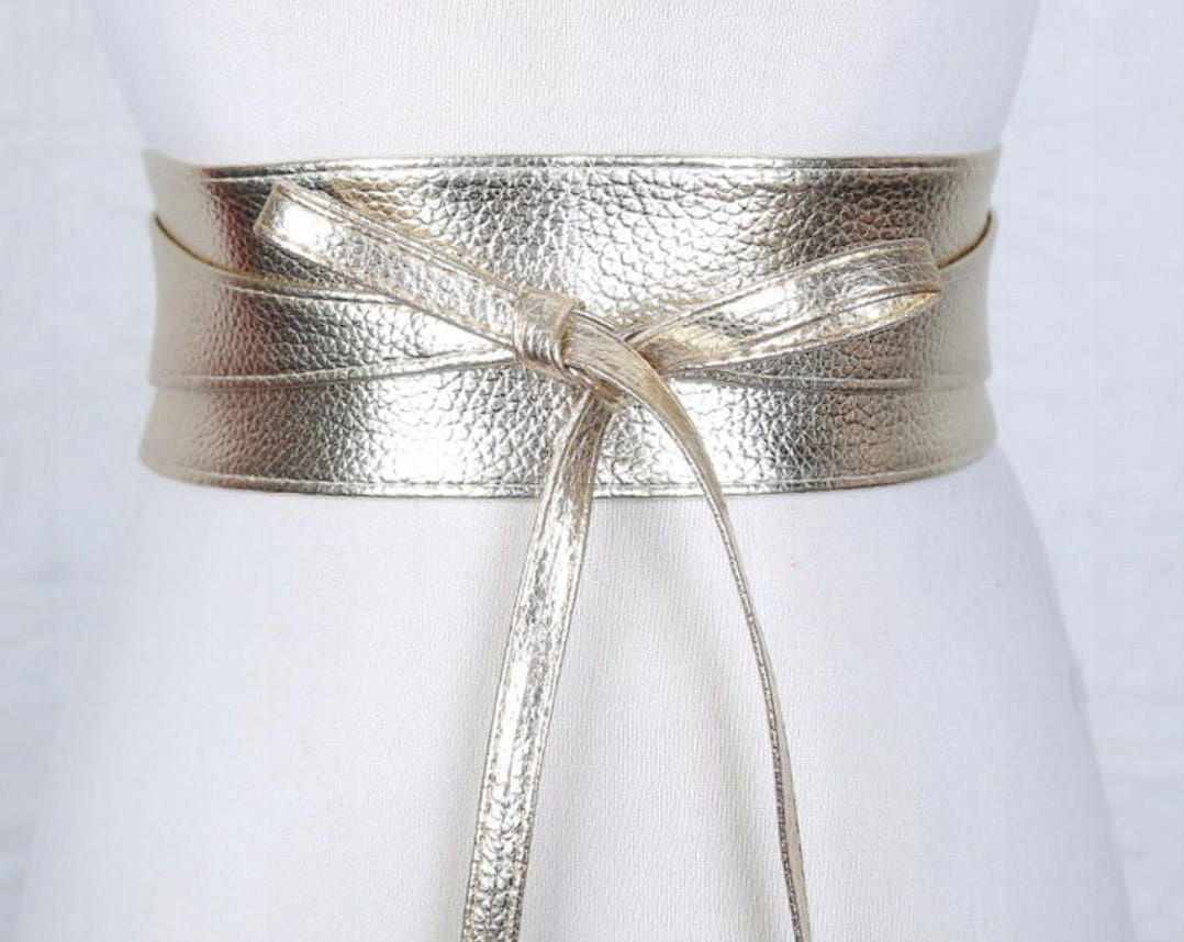 

Damski pasek wiązany szeroki złoty