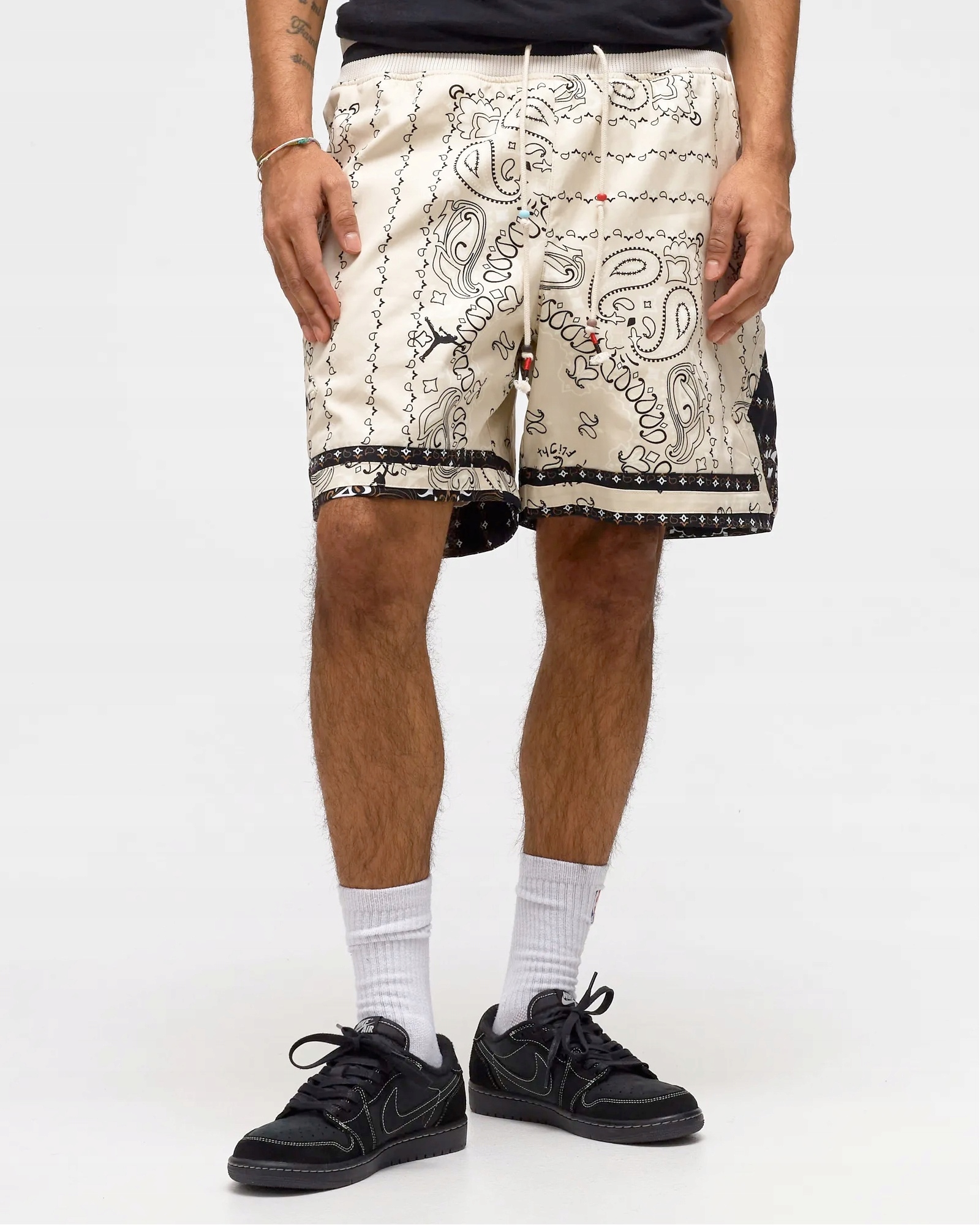 パンツ Air JORDAN x Travis Scott/DO4099-104/S Air JORDAN x Travis Scott/DO4099-104/S - メルカリ