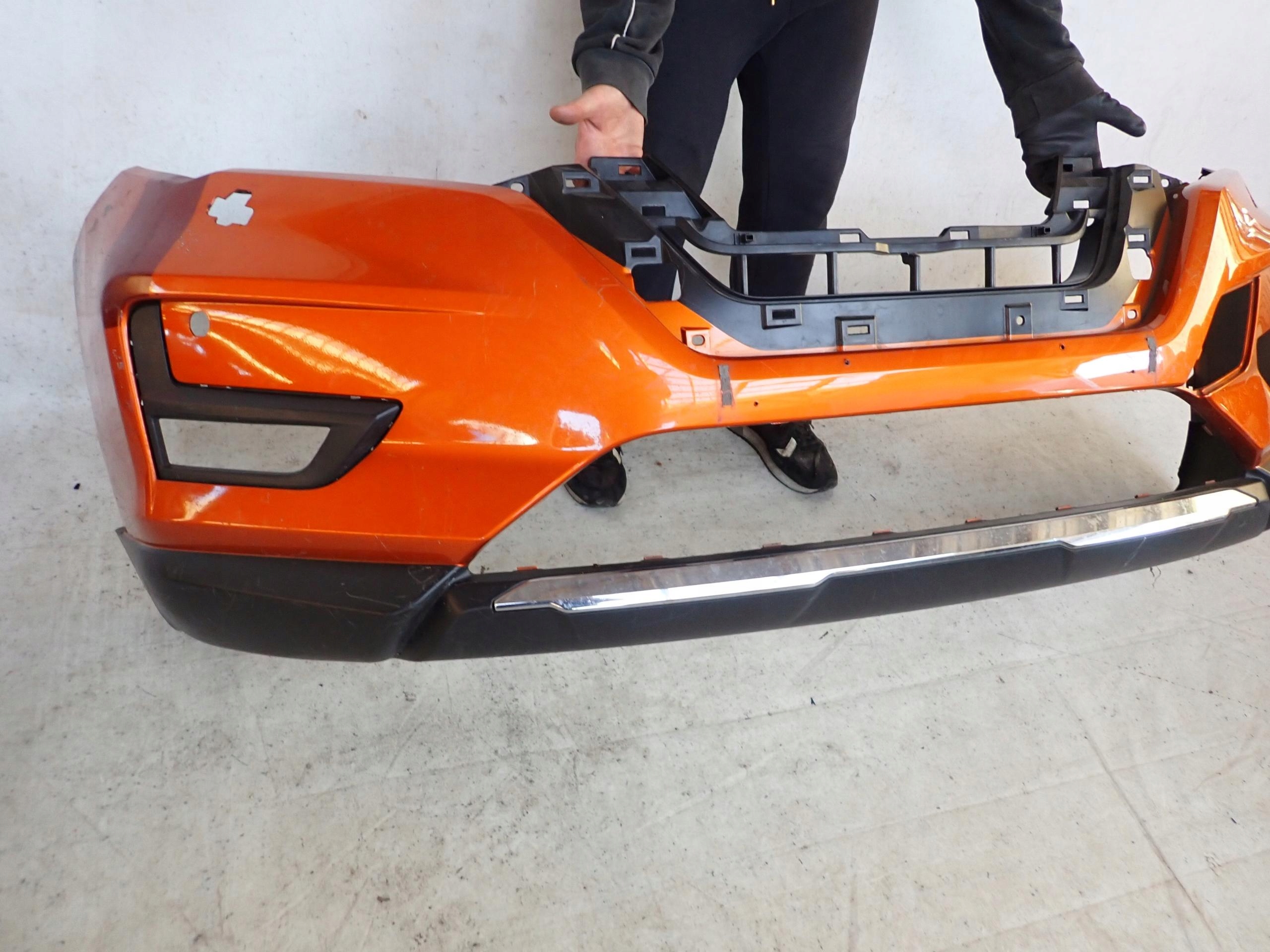 NISSAN X-TRAIL T32 LIFT 17- bumper front front SPR PDC