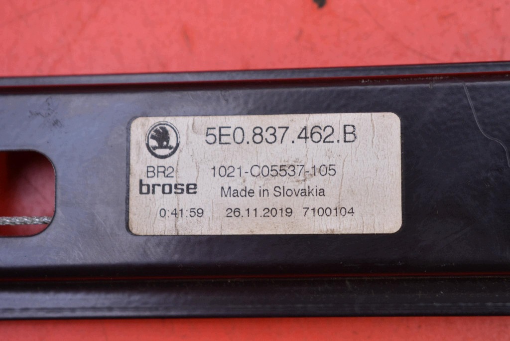 window regulator right front EU 5E0837462B SKODA OCTAVIA 3 III KOMBI 17-20