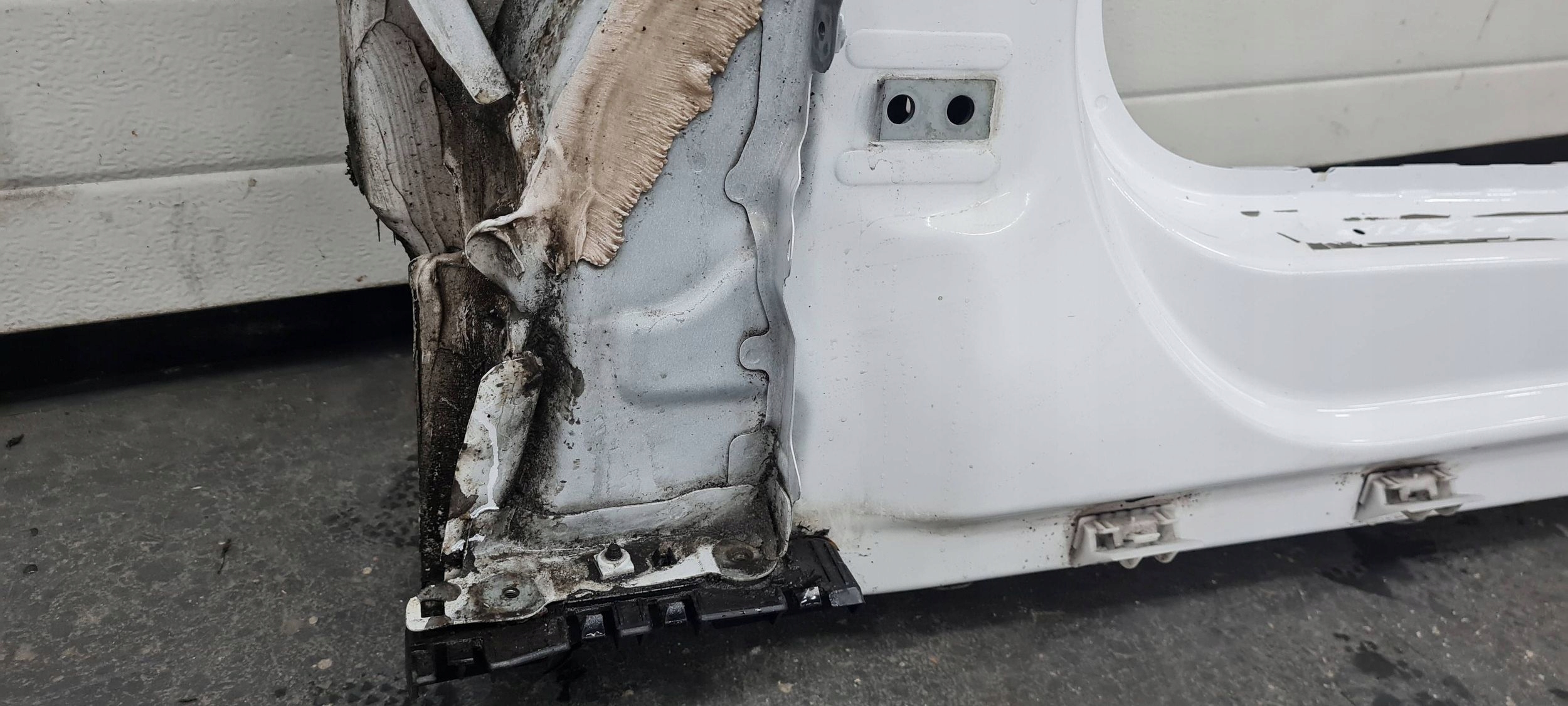 S5 8W A5 threshold pillar left left front side SLUPKA COUPE LY9C