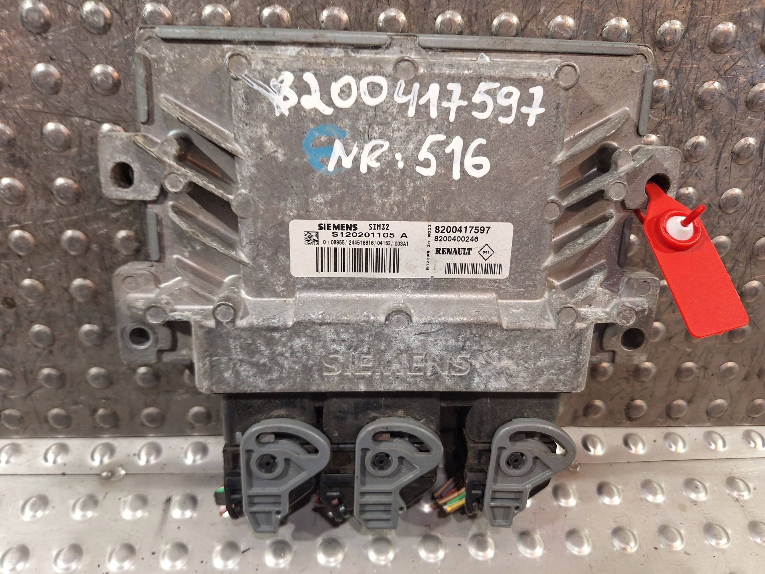 computer S120201105A 8200400246 S120201105A Renault Twingo II 1.2