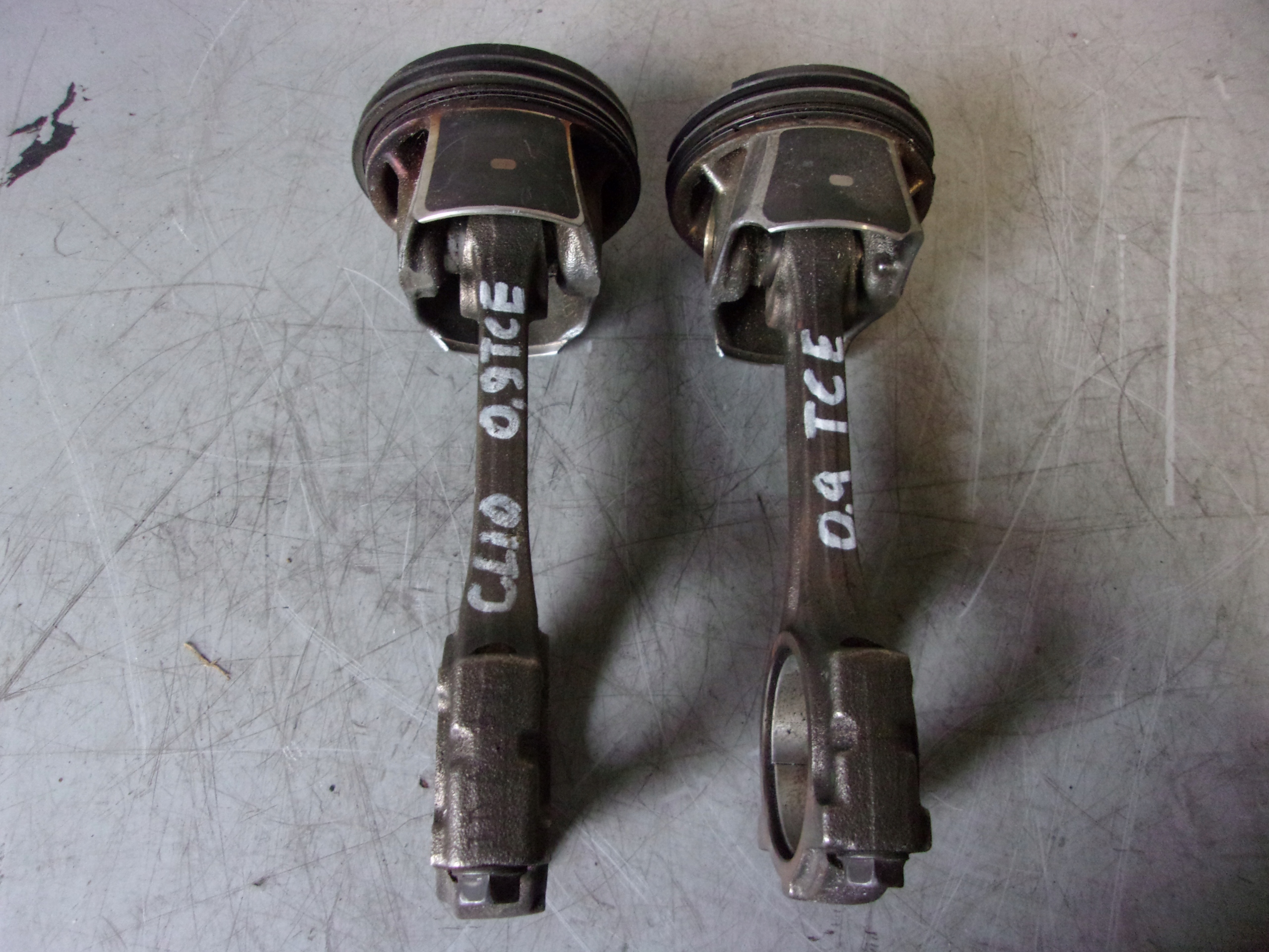 ПОРШЕНЬ ШАТУН 0.9 TCE RENAULT CLIO ^