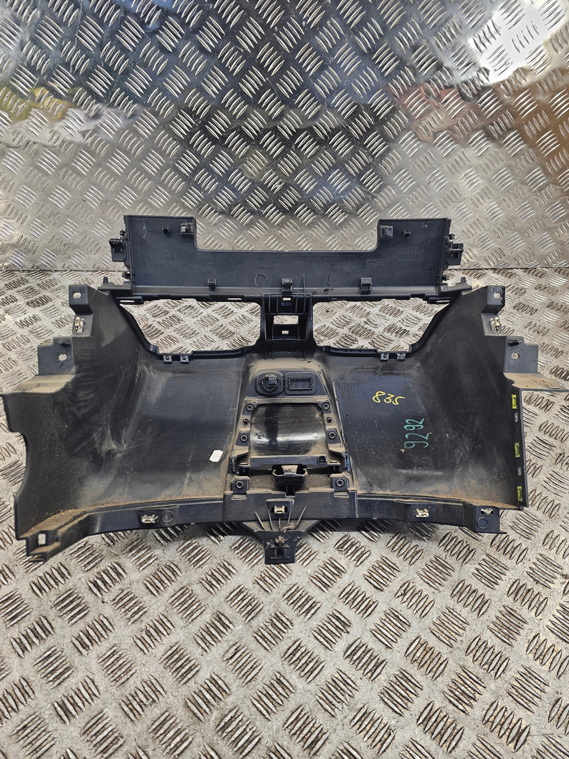 cover Mercedes-Benz Sprinter 2021 A9106802301