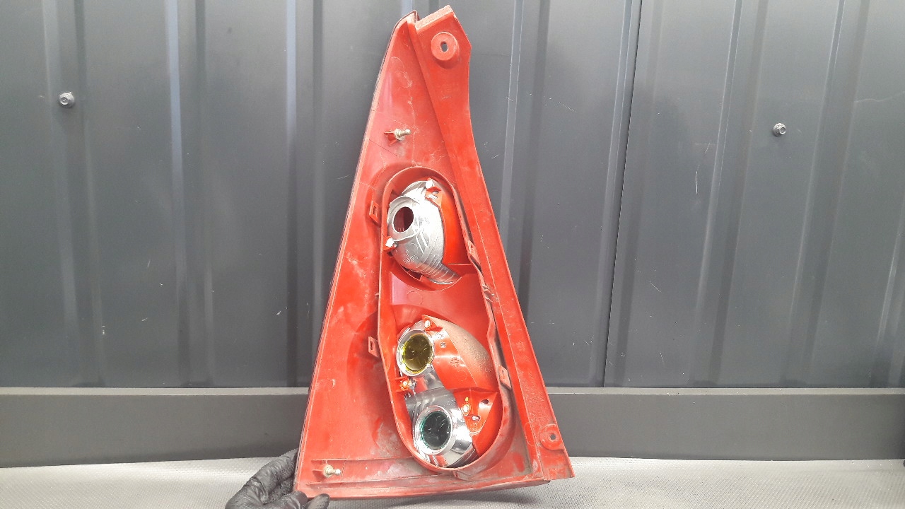 фонарь правый задний CITROEN C1 европа