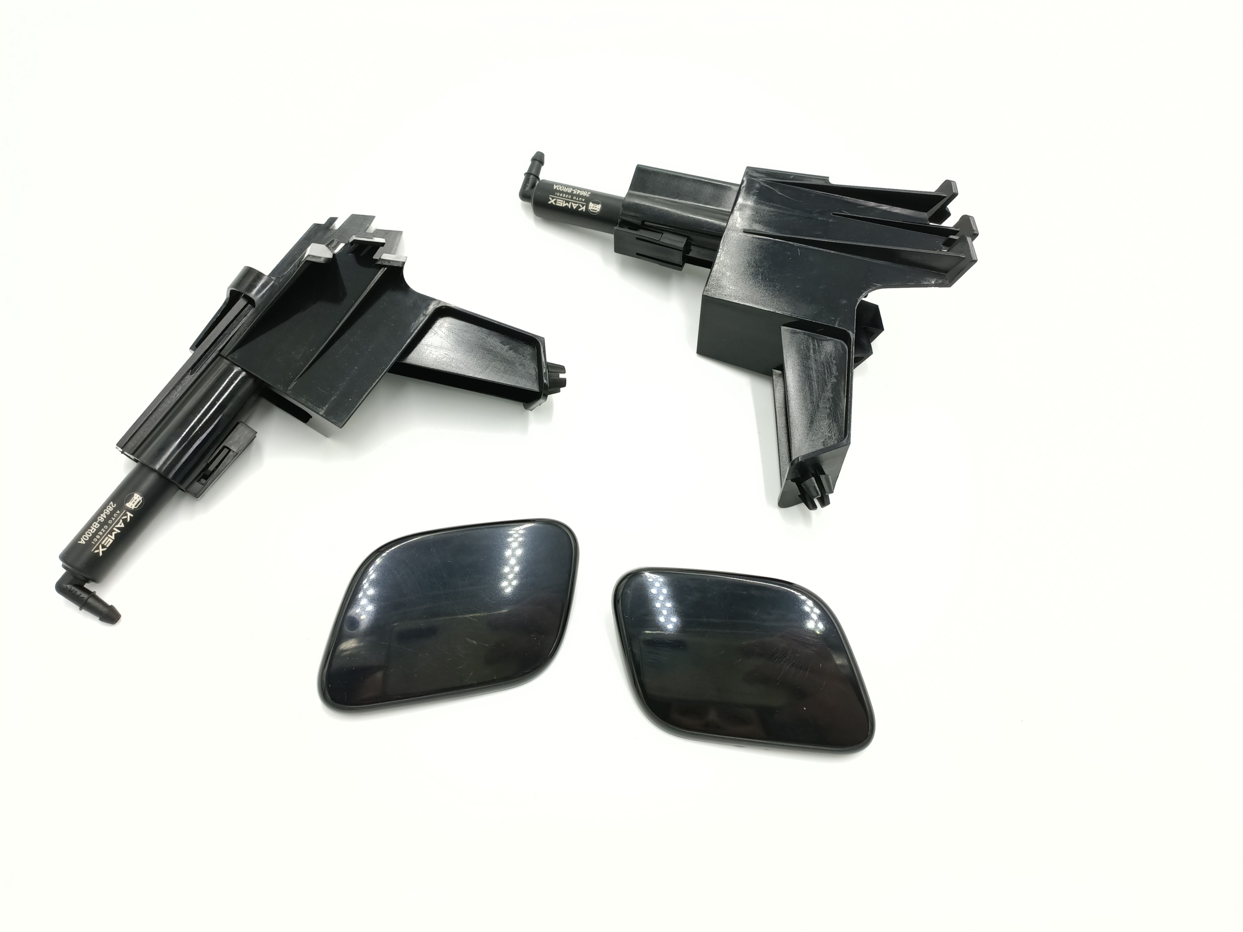 NOWY SPRYSKIWACZ REFLEKTORA NISSAN QASHQAI PRAWY Car type Passenger cars