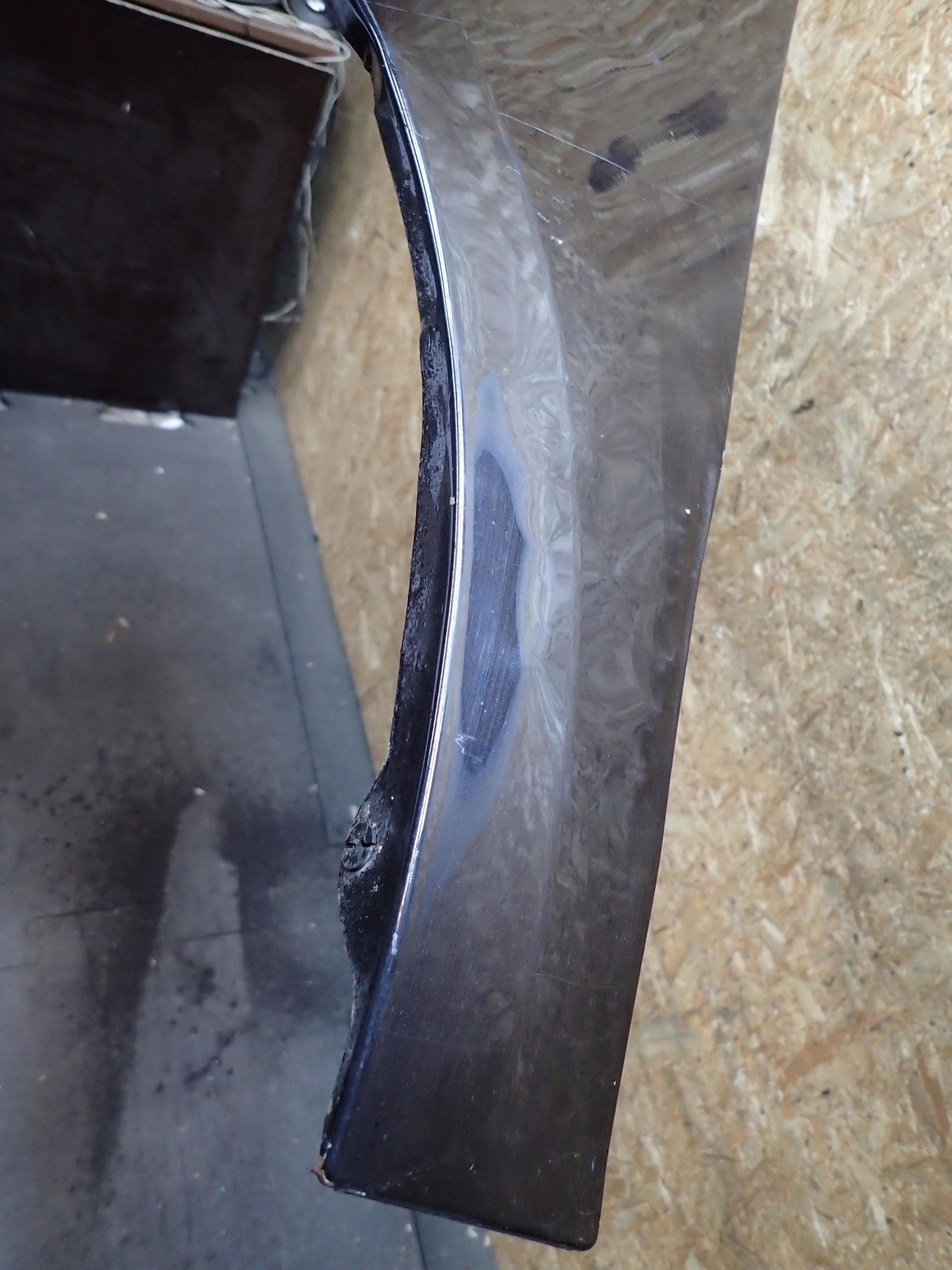 FENDER FRONT LEFT VW TOURAN 10-15