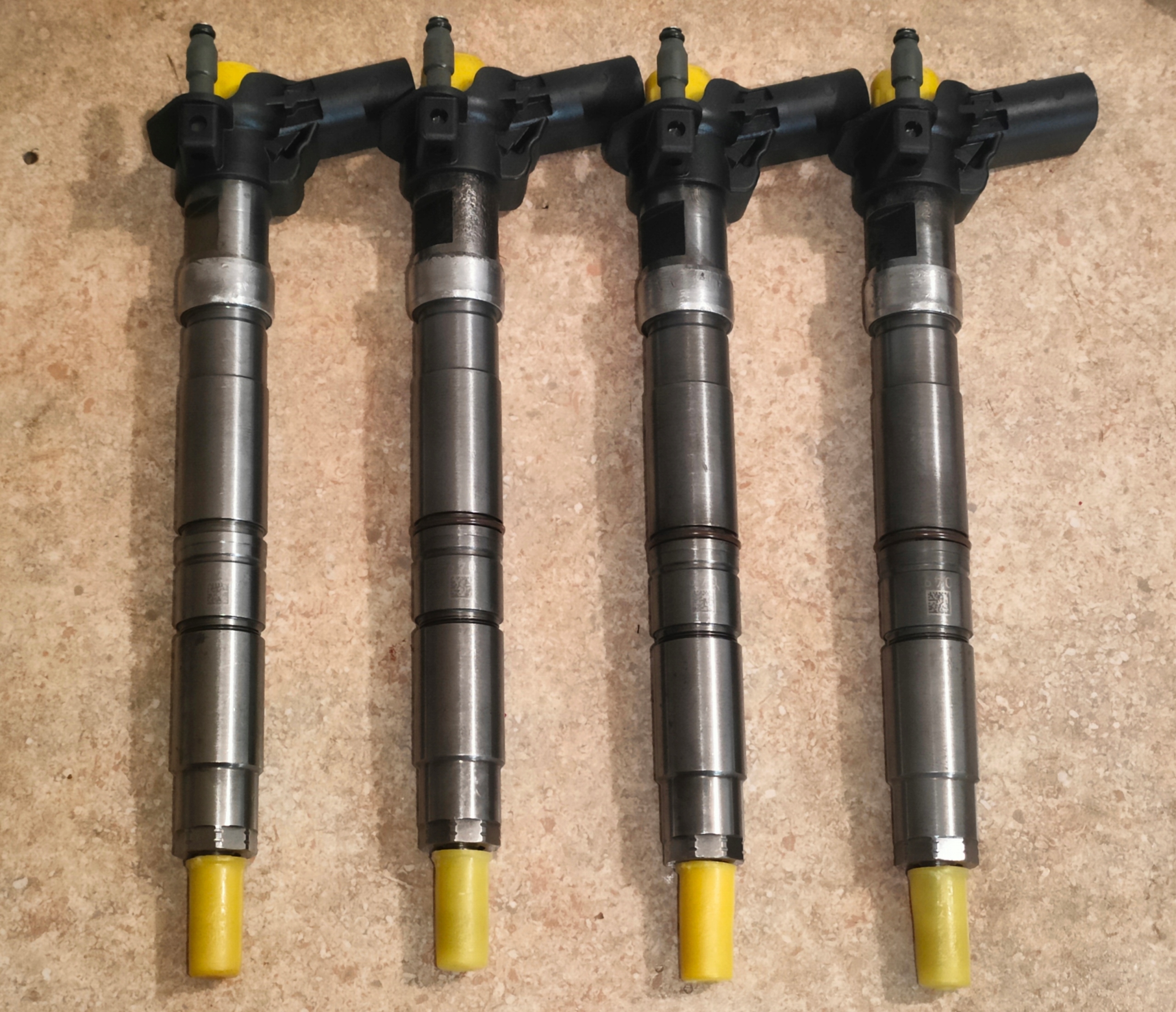 044516035 - Впрыска VW T5 2.0 TDI 0445116035 03L130277C