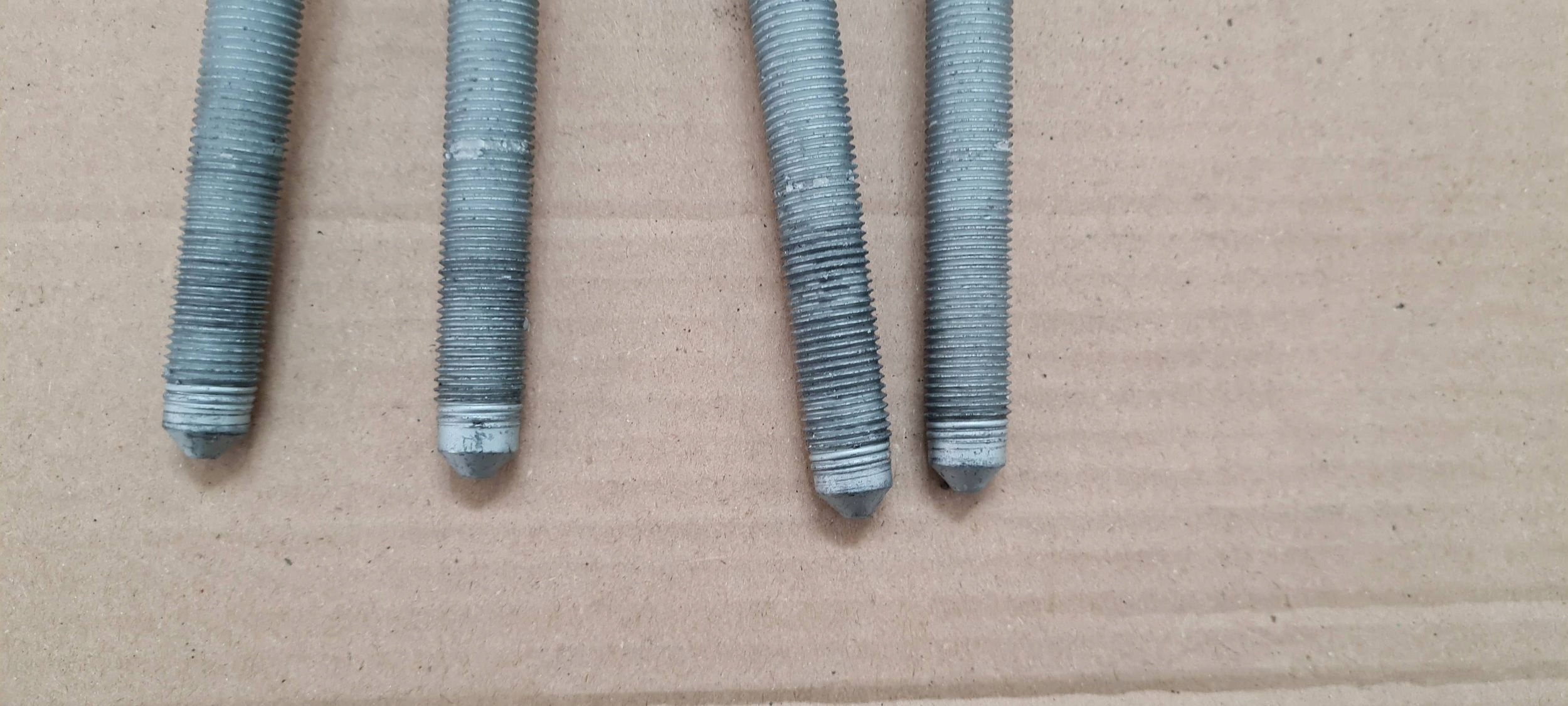 A6 C8 4K screws springing siders KOLYSKI SANEK A7 4K