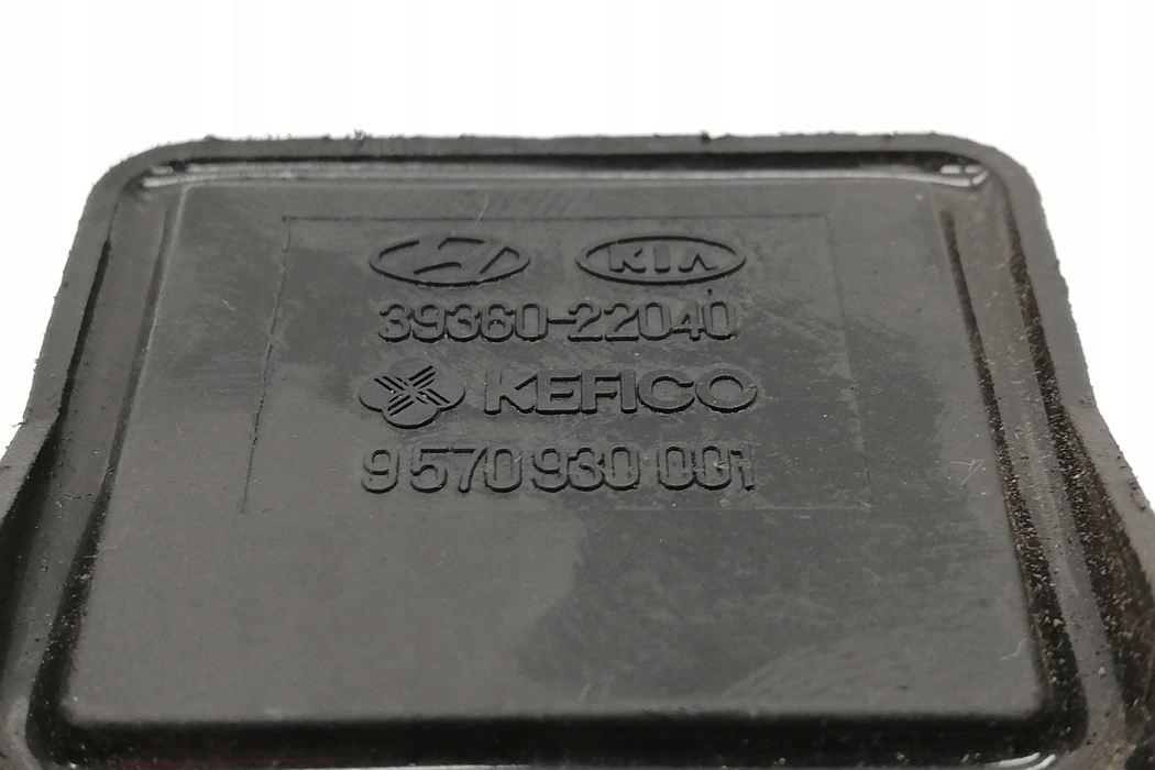 Sensor PRZYSPIESZENIA HYUNDAI GETZ 39360-22040