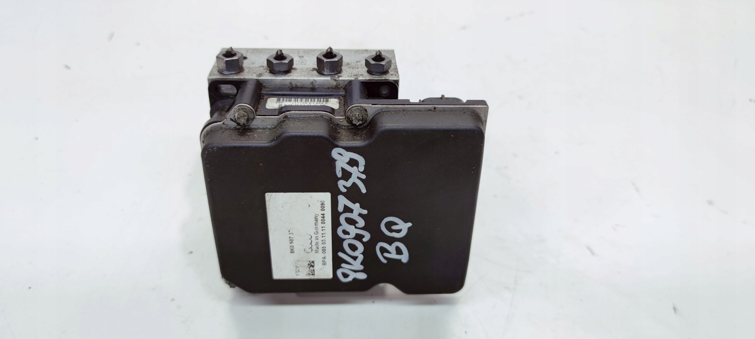 pump control unit ABS ESP AUDI A4 B8 A5 8T 8K0907379BQ 8K0614517FC