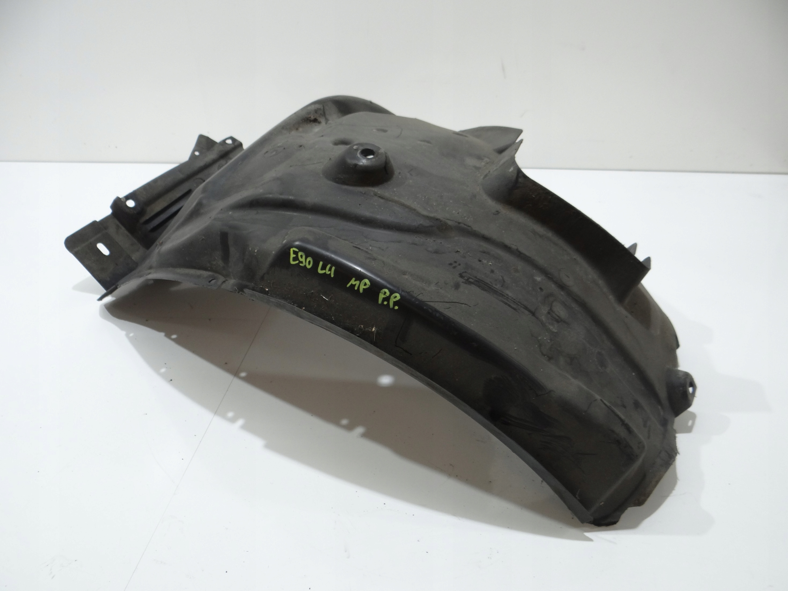 mudguard right front BMW E90 LCI M PAKIET 7059378 (16932451)
