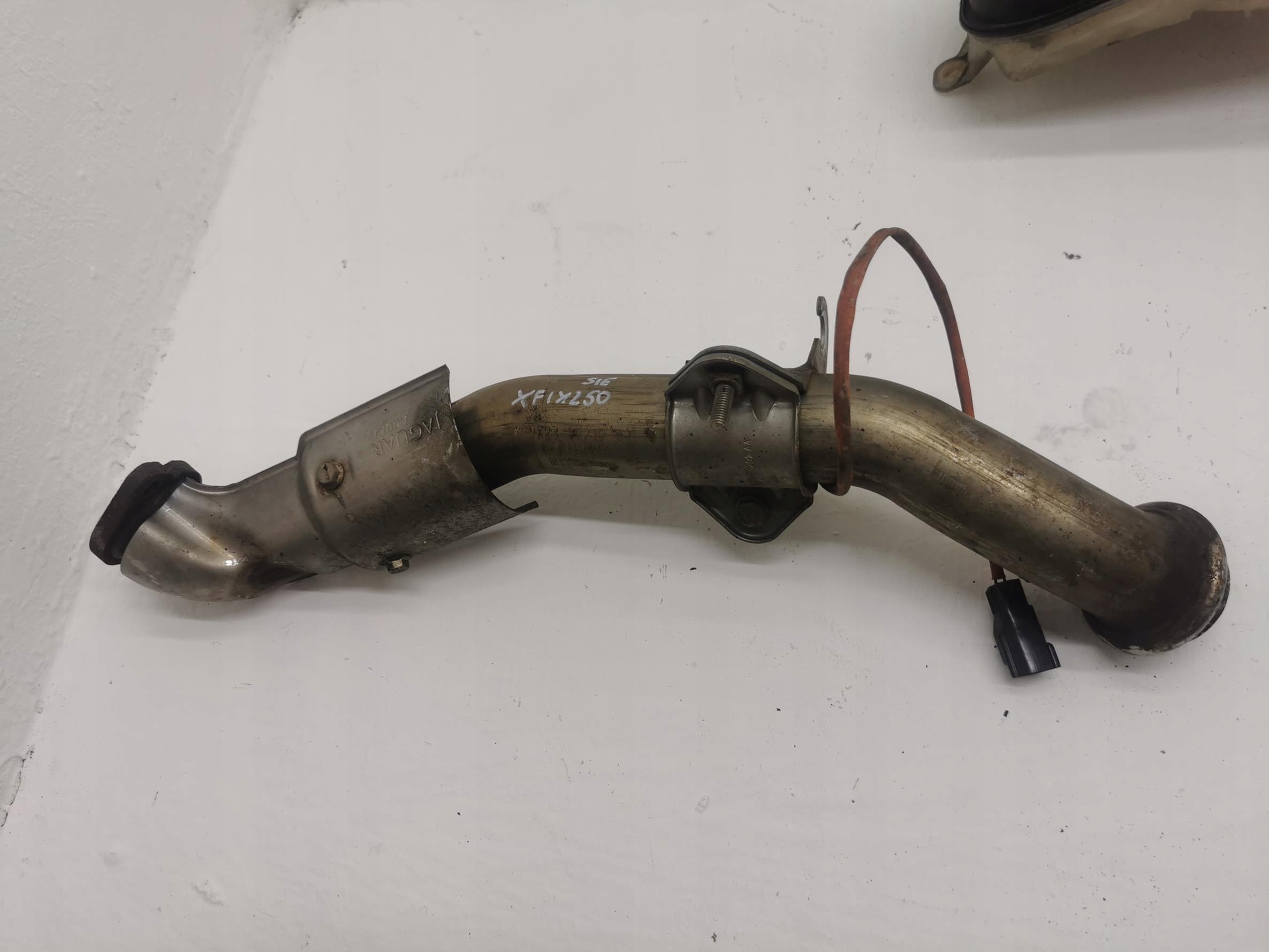 pipe exhaust header pipe JAGUAR XF and X250 3.0D V6