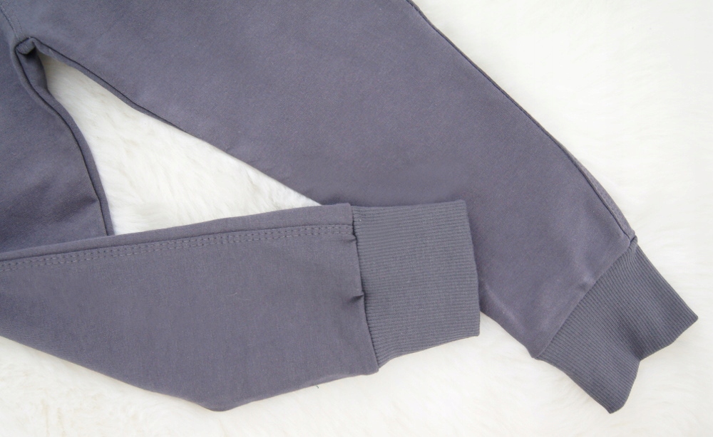 Szczupłe spodnie dla chłopca stalowe Mrofi 98 Rozmiar (new) 98 (93 - 98 cm)