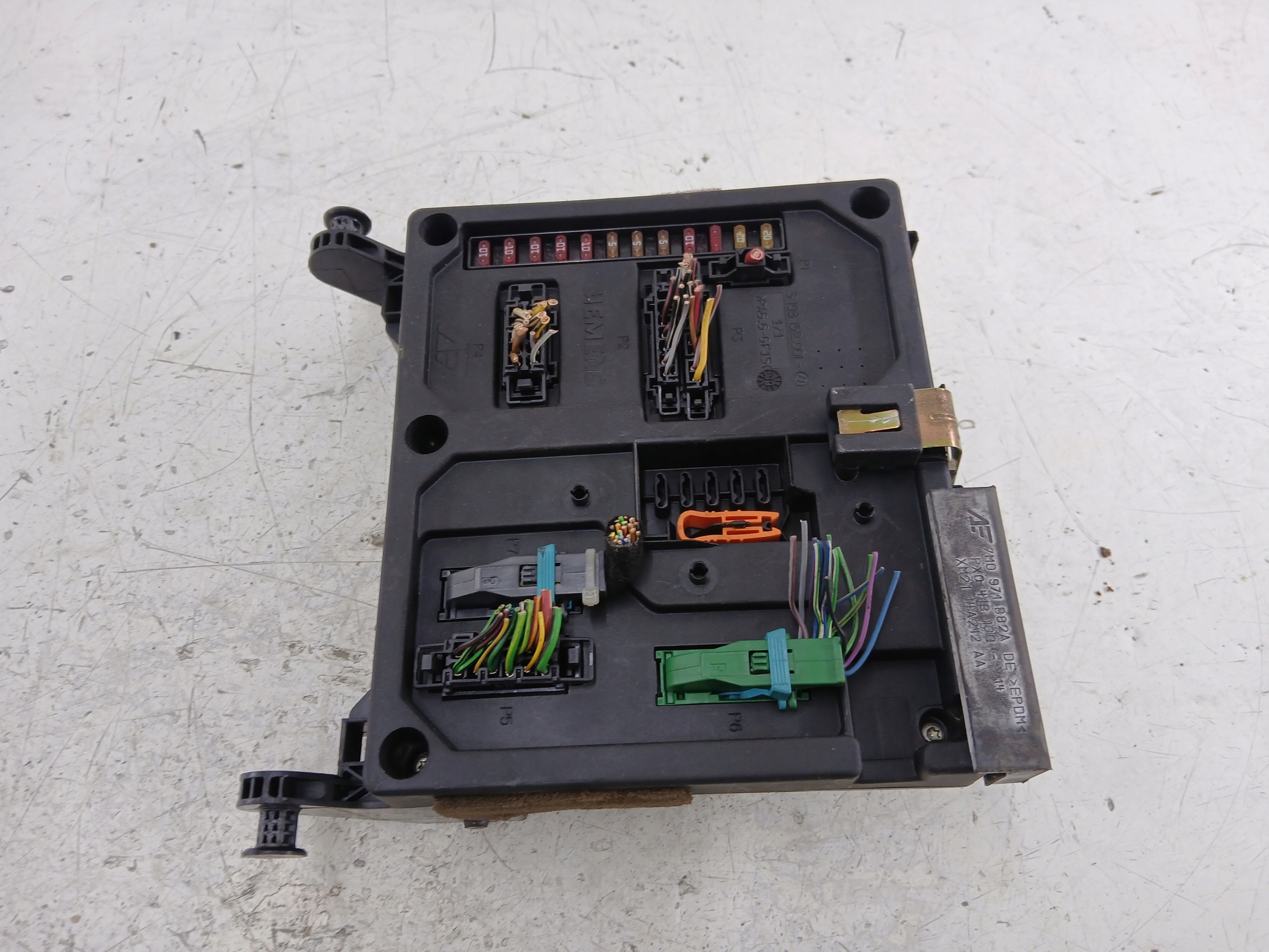 VW SHARAN et FORD GALAXY Module fusibles 7M0962258K