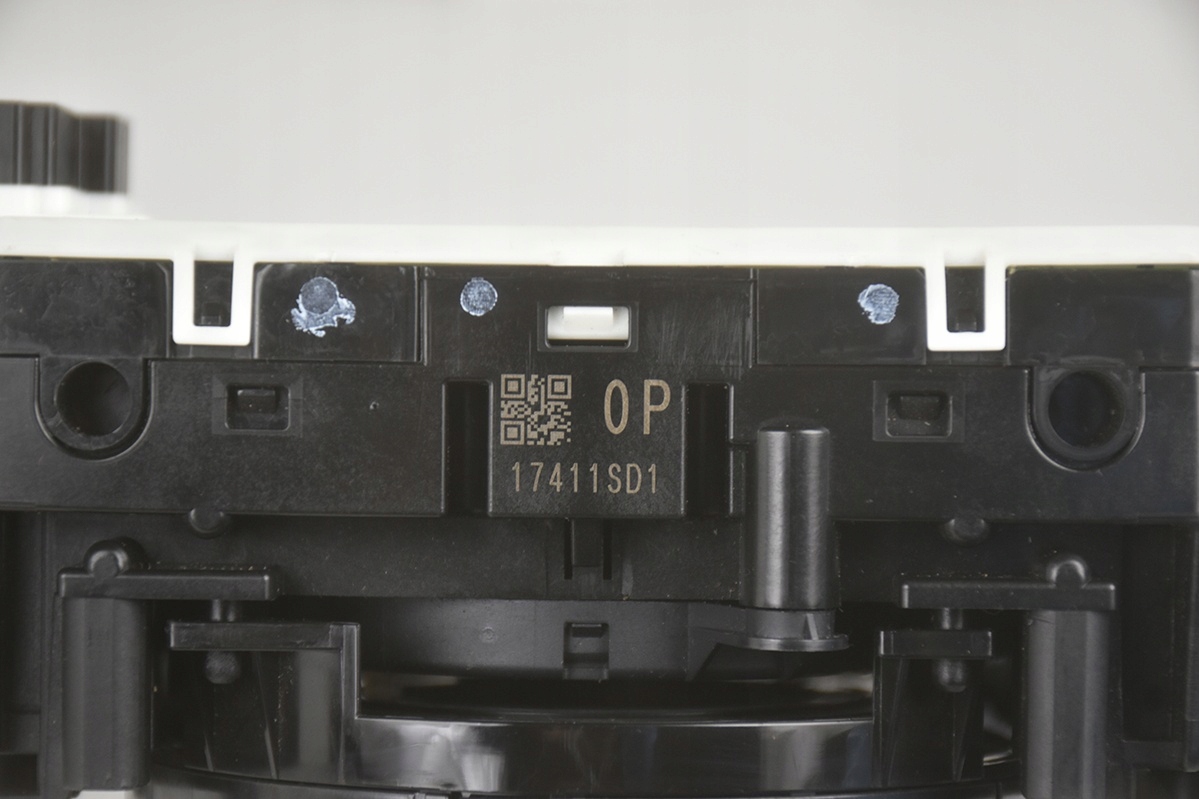 DEVIO LUCI TERGICRISTALLO TERGI NISSAN QASHQAI e J11 25554-4EA0A