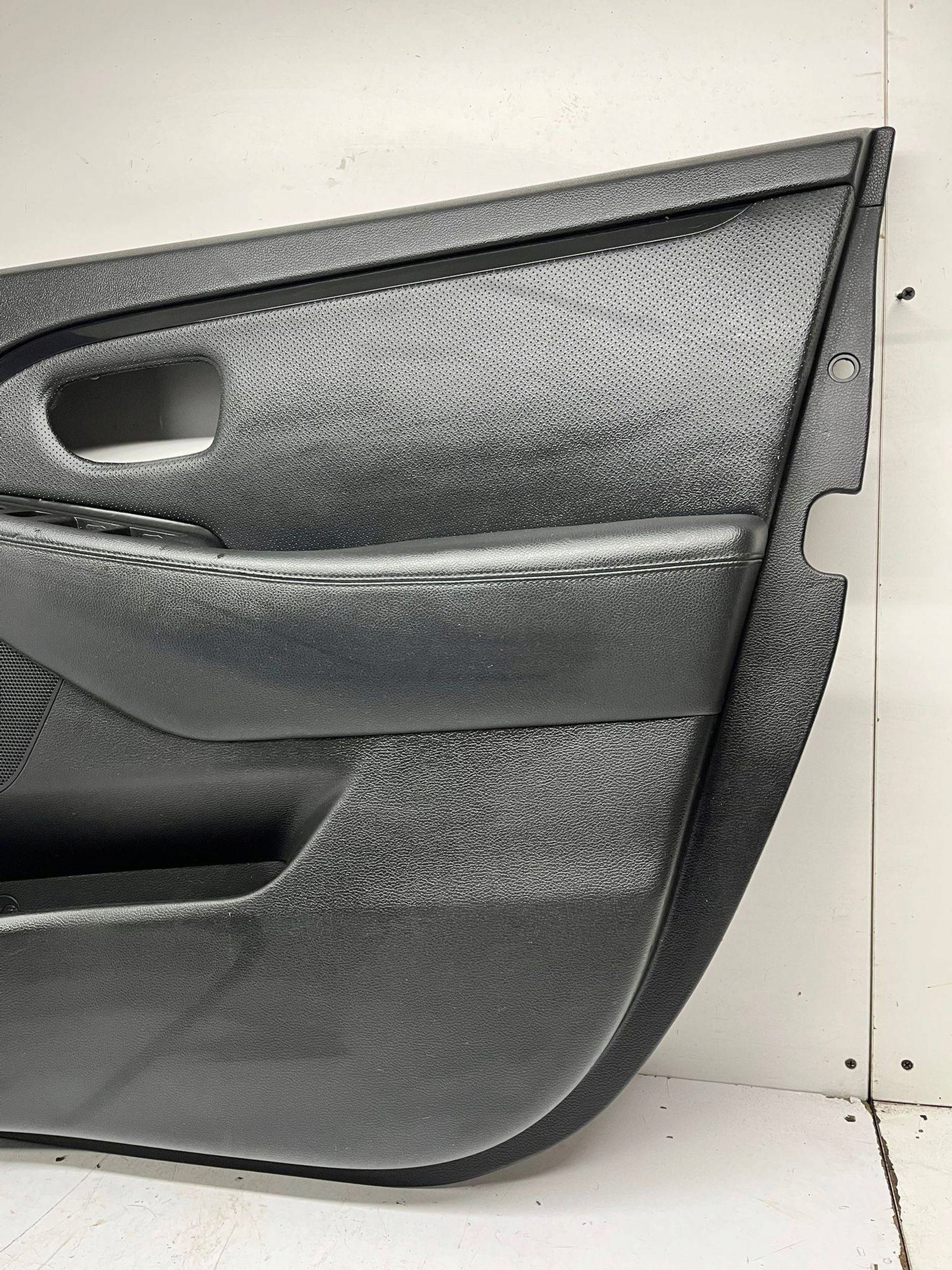 KIA CARENS IV upholstery side door right front 2013
