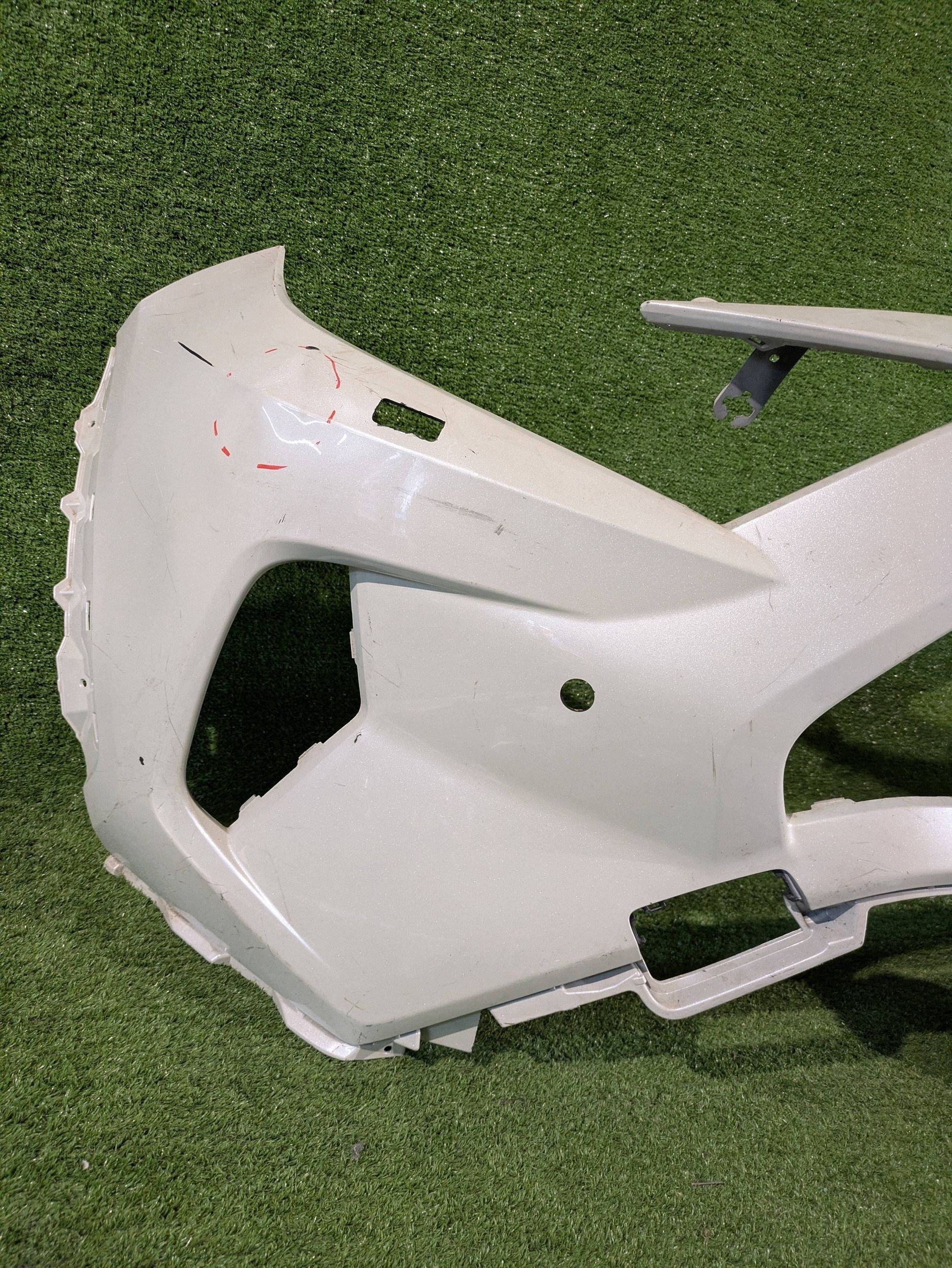 front bumper front TOYOTA RAV4 V 18- NR.Z9838
