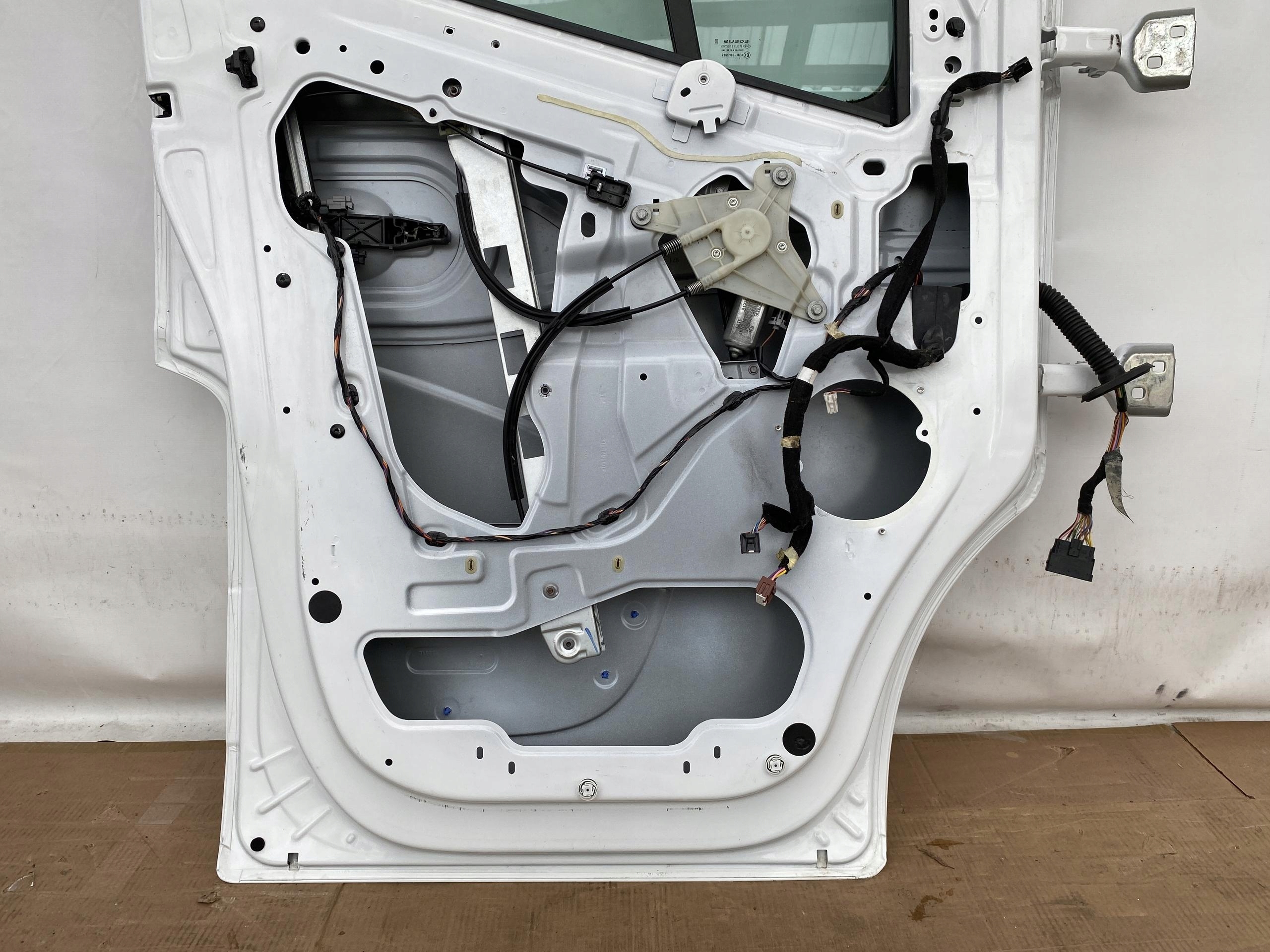 MASTER 3 MOVANO B NV400 10- door left front front BIALE DO ZALOZENIA